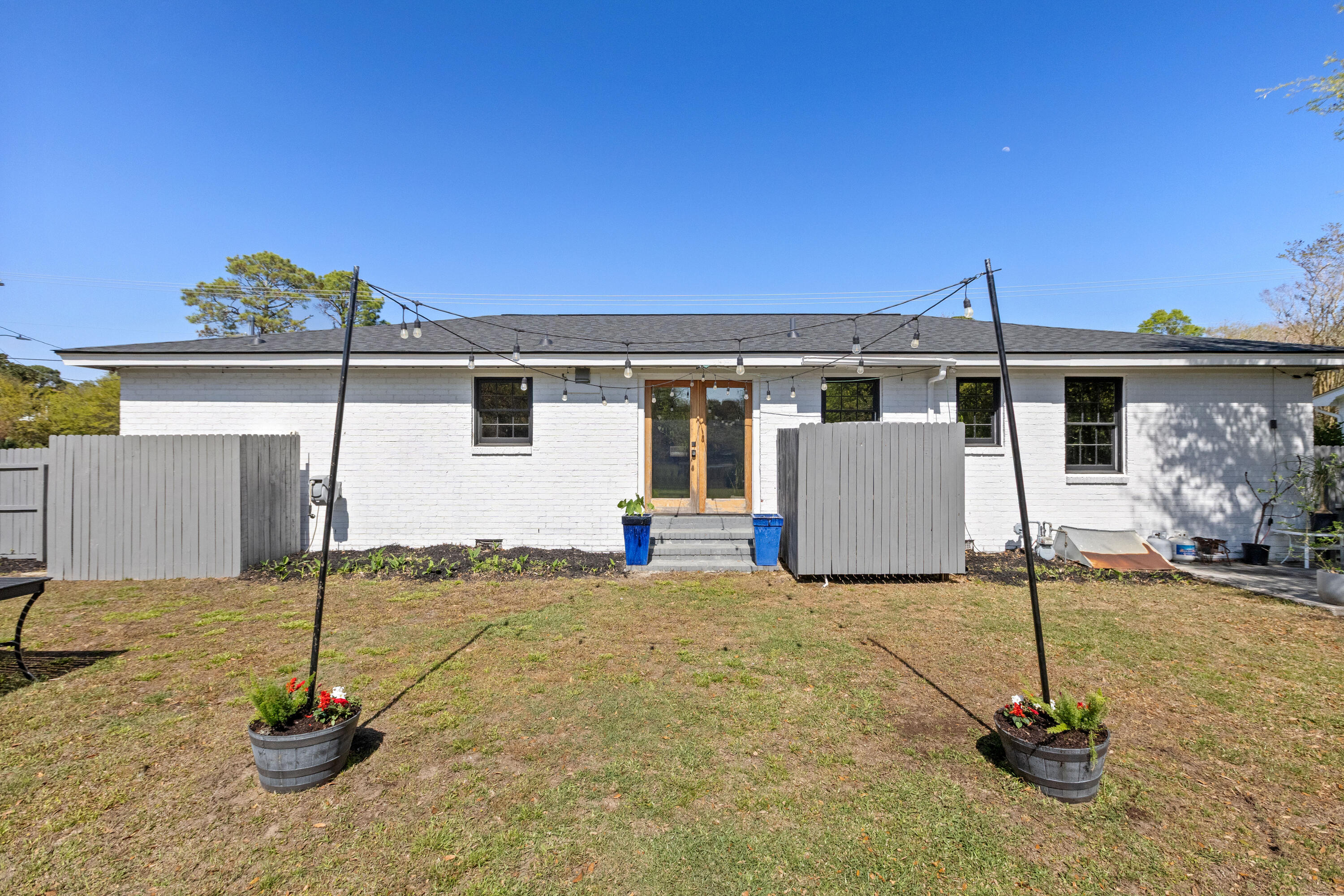 1089 Harbor View Road