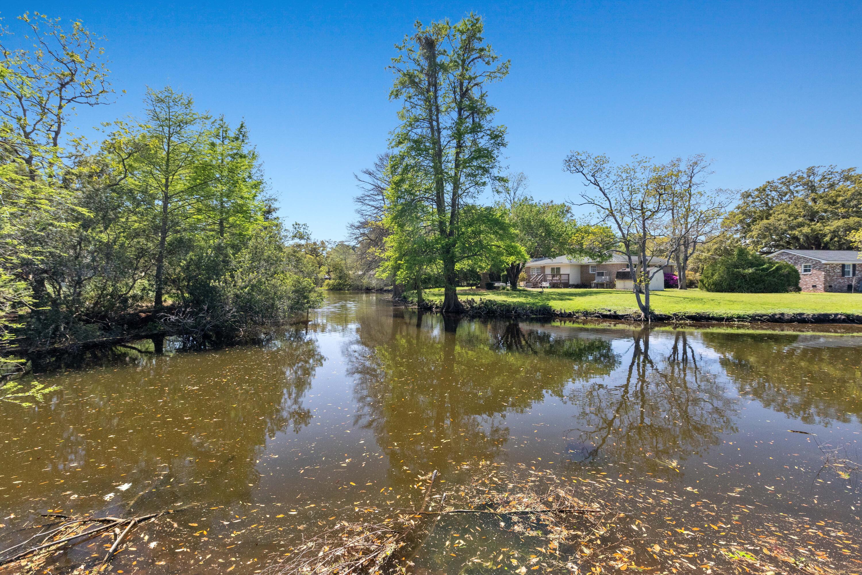 1089 Harbor View Road