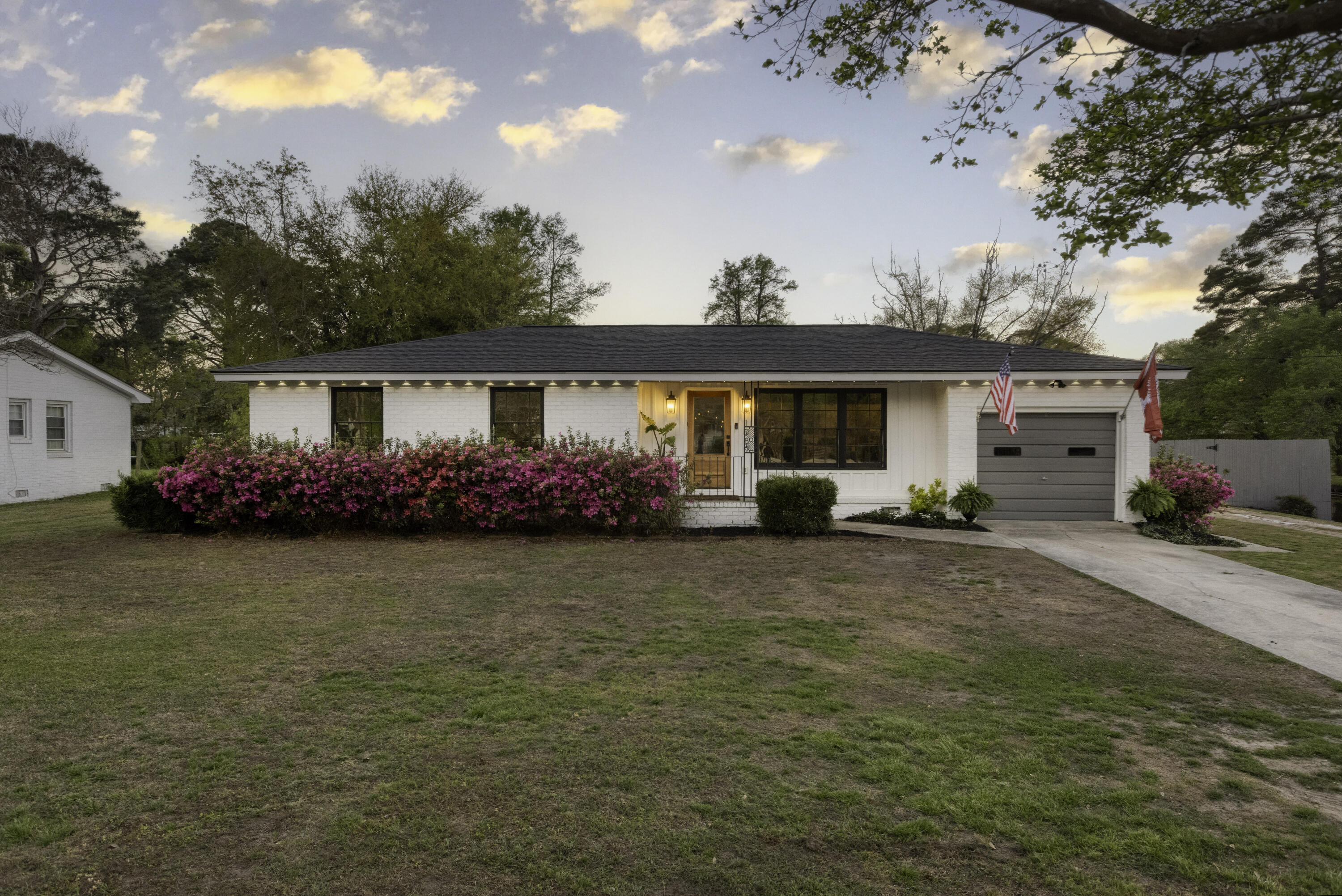 1089 Harbor View Road