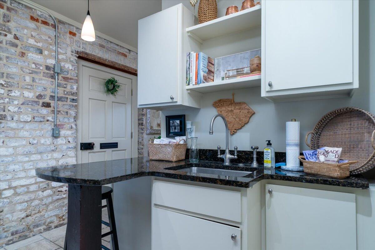 53 Hasell Street Apt J