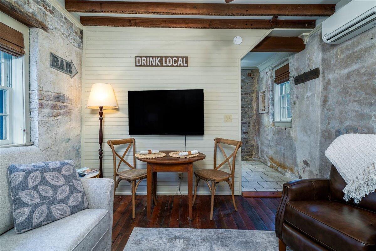 53 Hasell Street Apt J