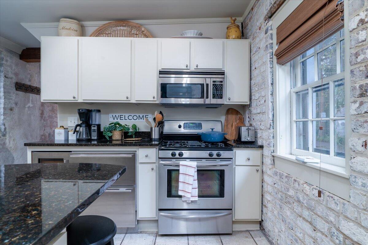 53 Hasell Street Apt J