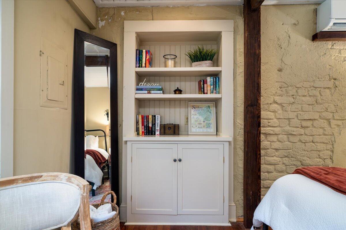 53 Hasell Street Apt J