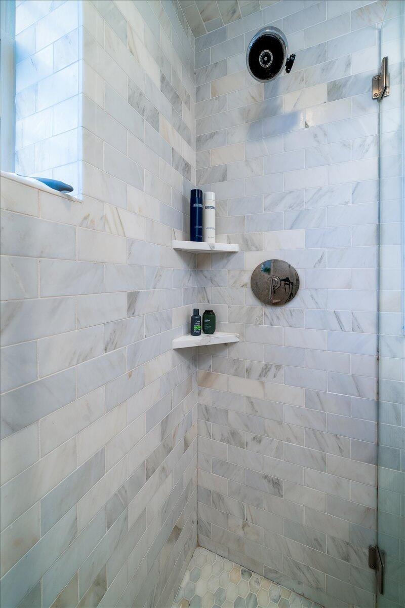 53 Hasell Street Apt J