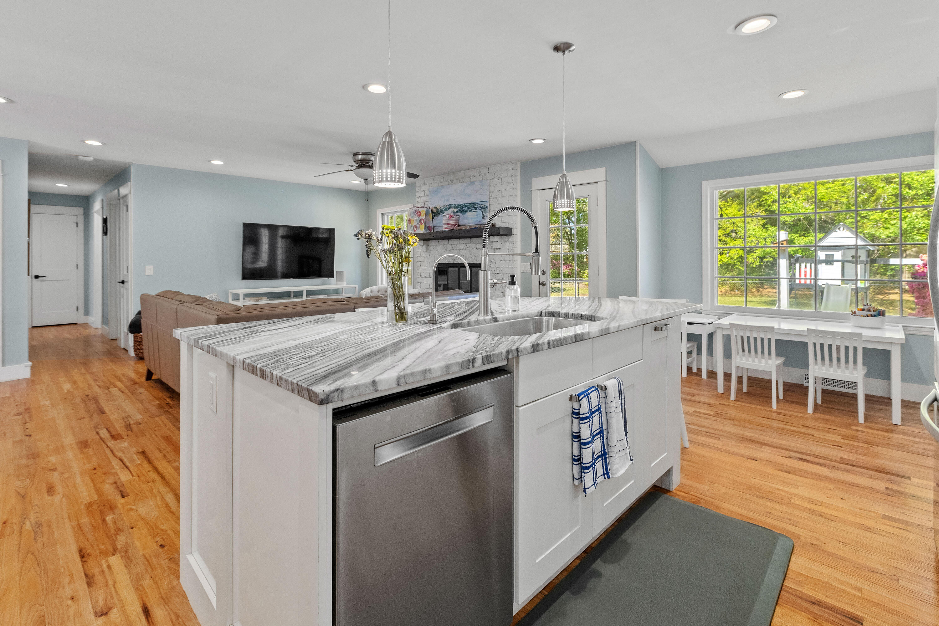 810 Mccants Drive Unit G