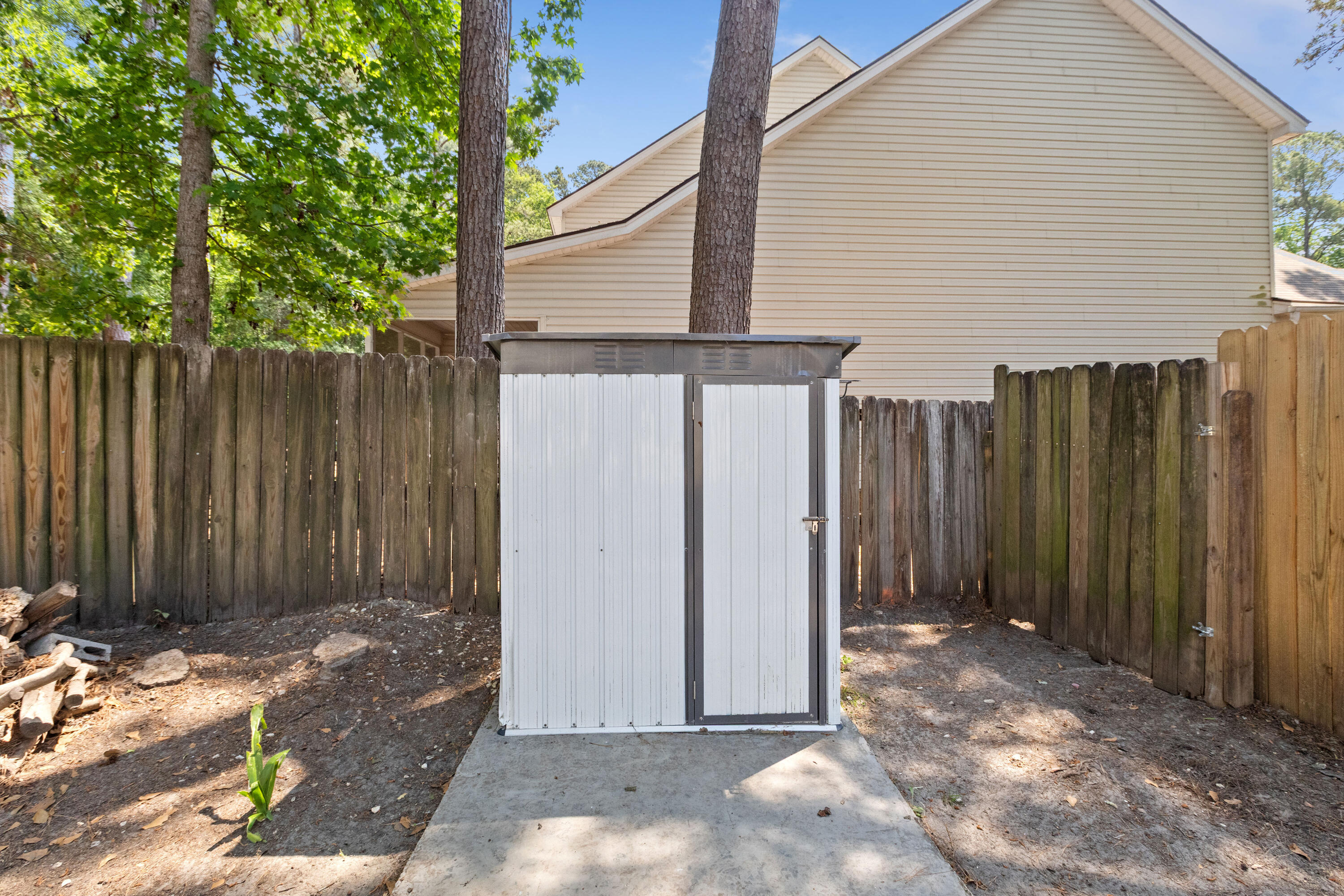 7860 Wilderness Trail # B