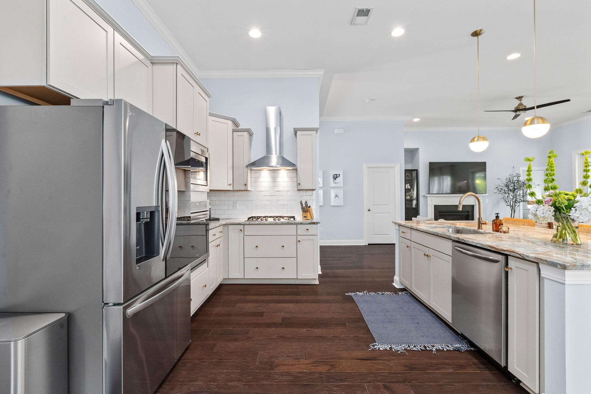 2049 Syreford Court