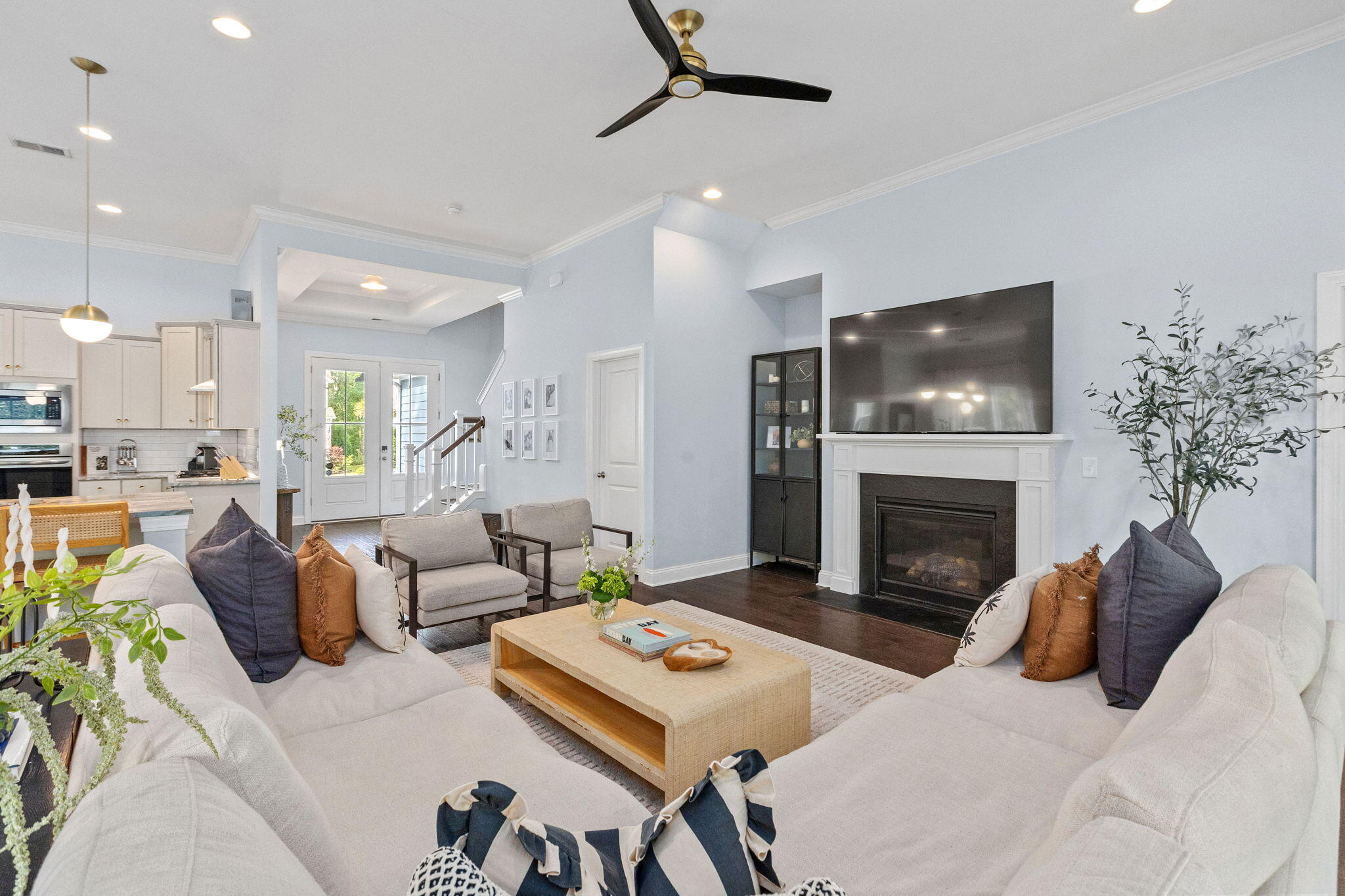 2049 Syreford Court