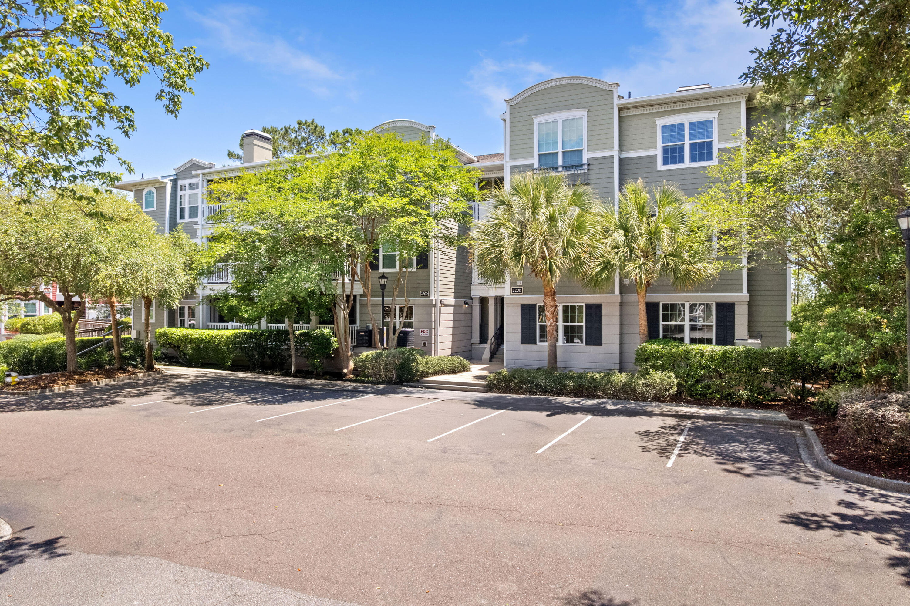 2216 Telfair Way # 2216
