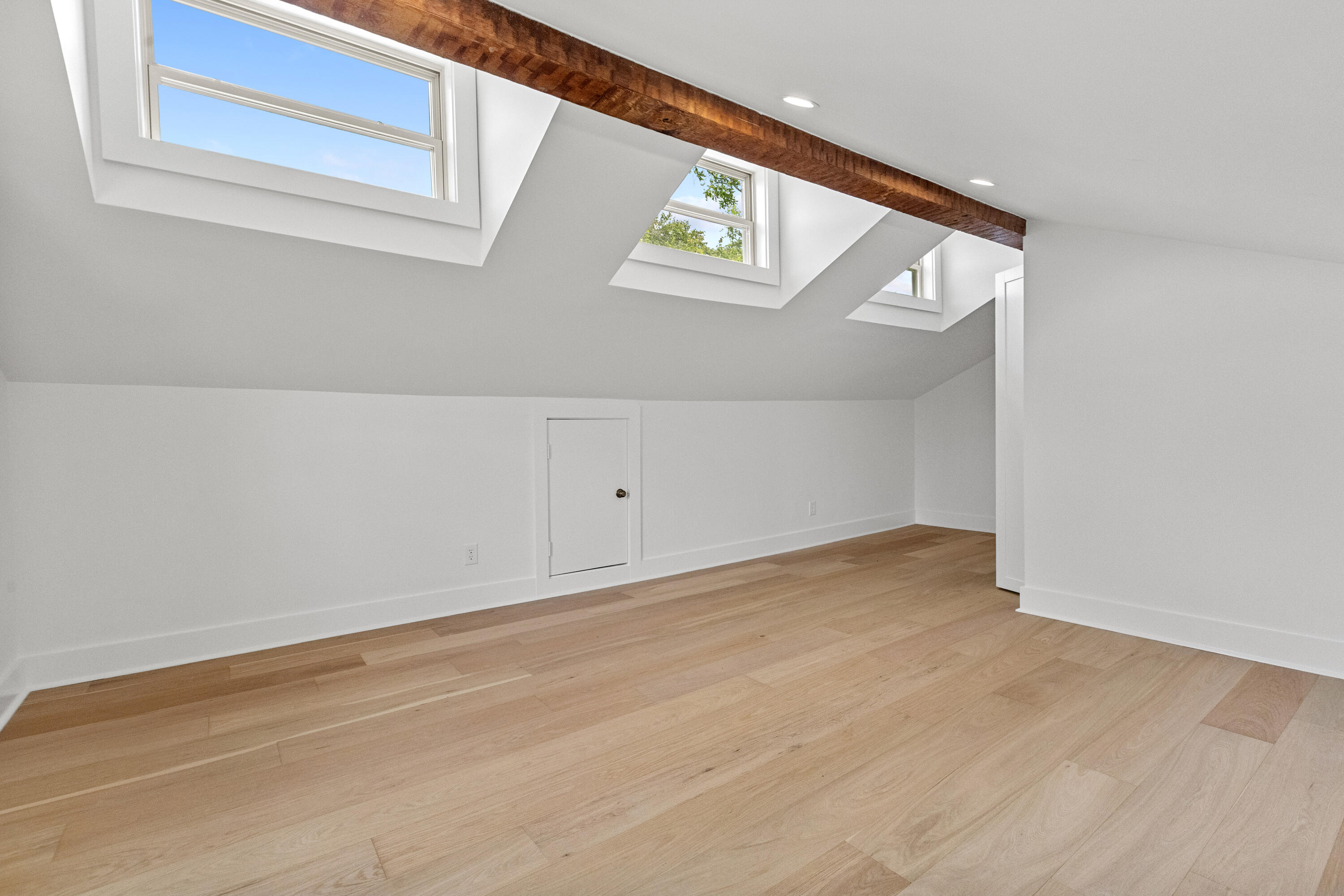 2912 Doncaster Drive