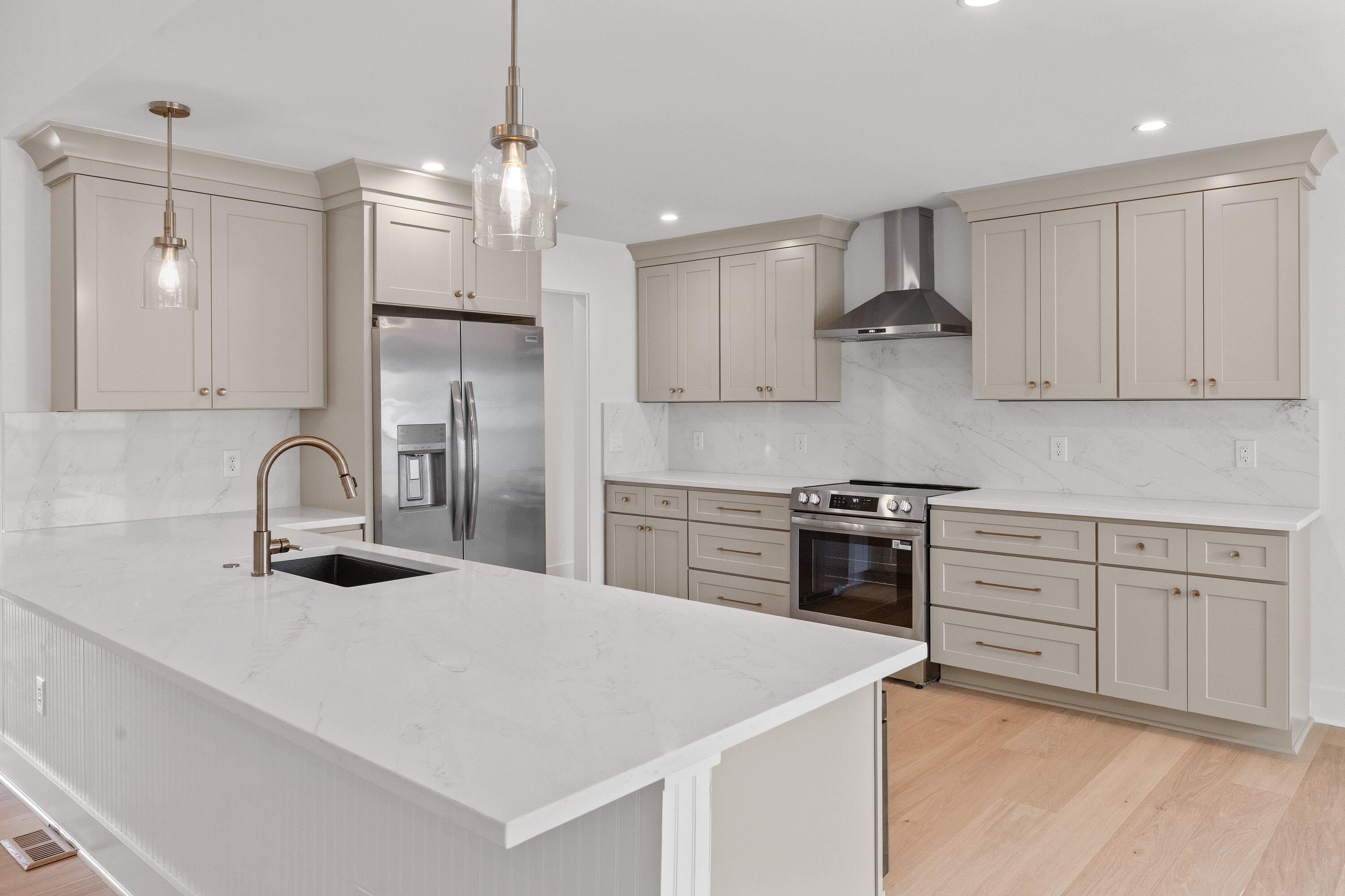 2912 Doncaster Drive