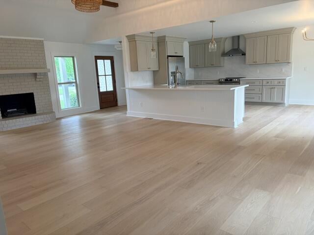 2912 Doncaster Drive