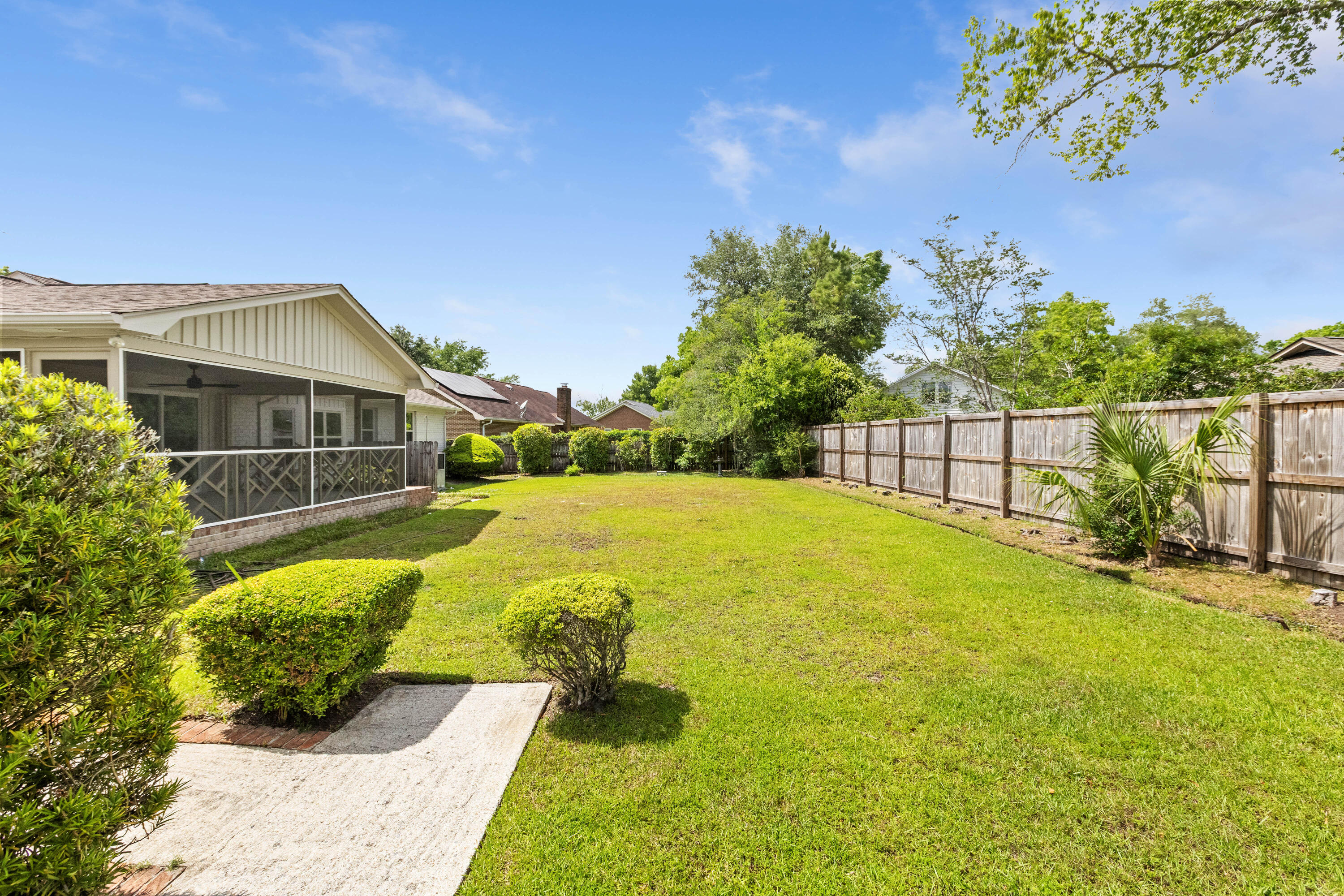 2912 Doncaster Drive