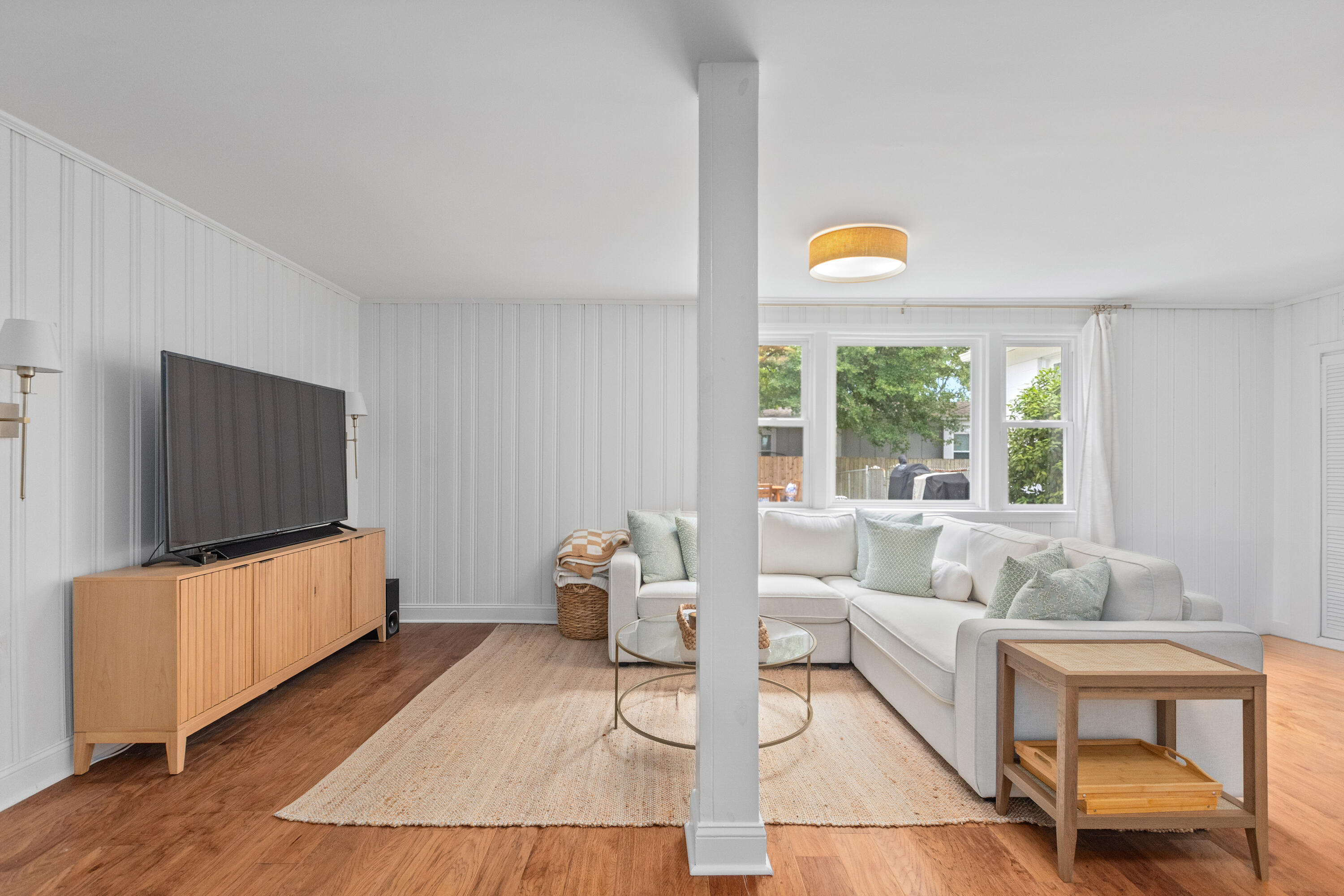 1126 Pleasant Pines Road