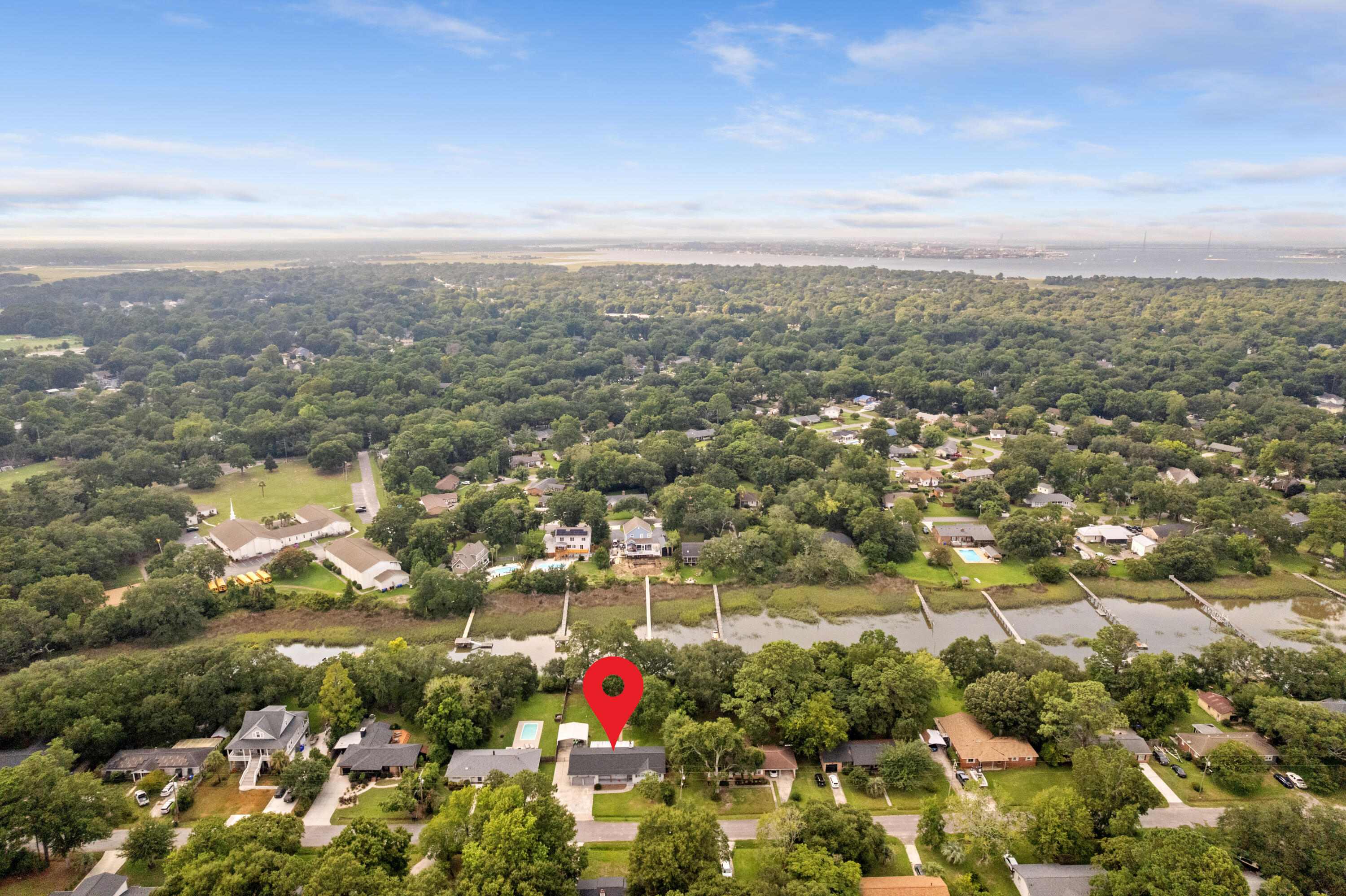 764 Creekside Drive