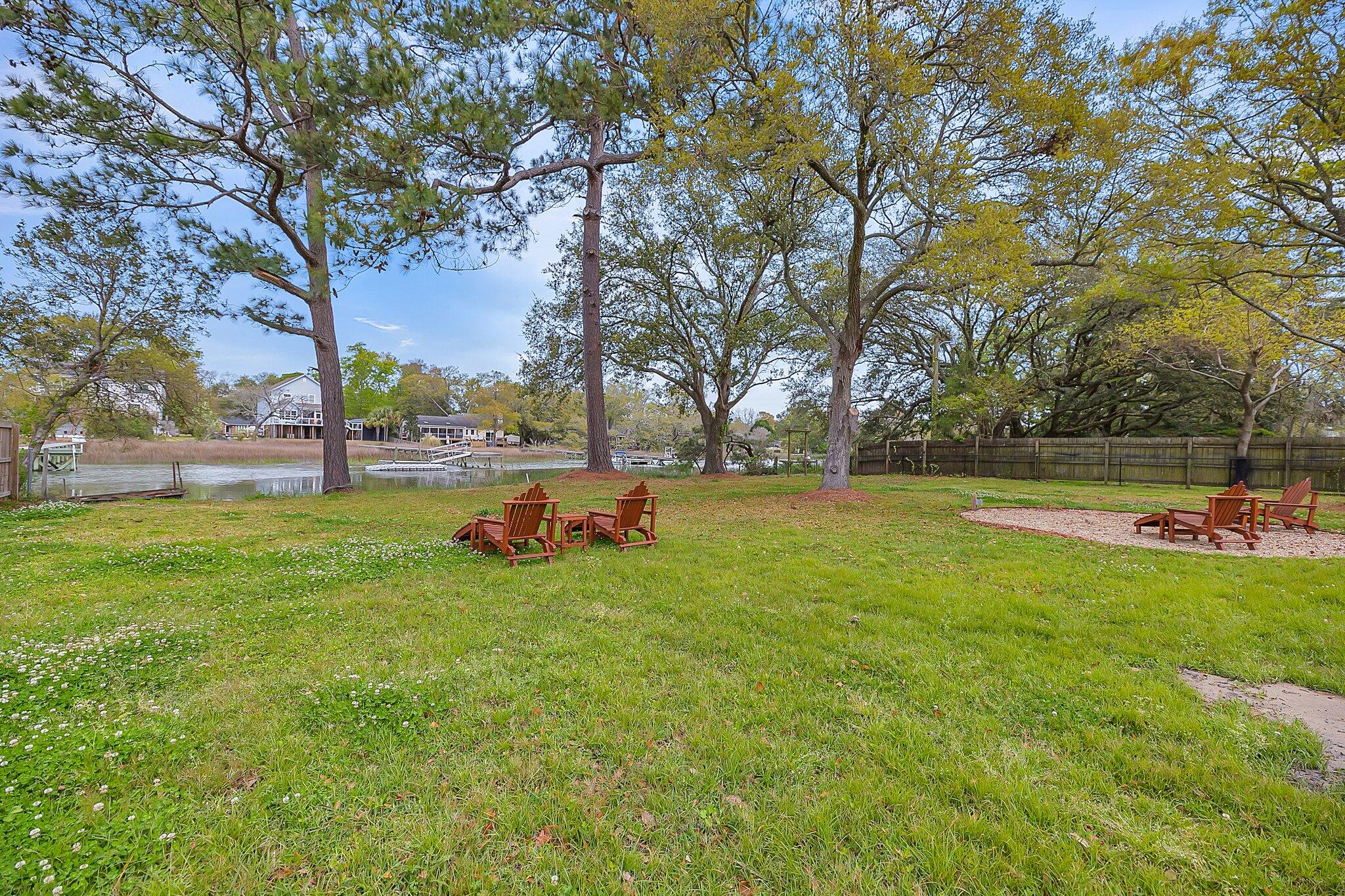 764 Creekside Drive
