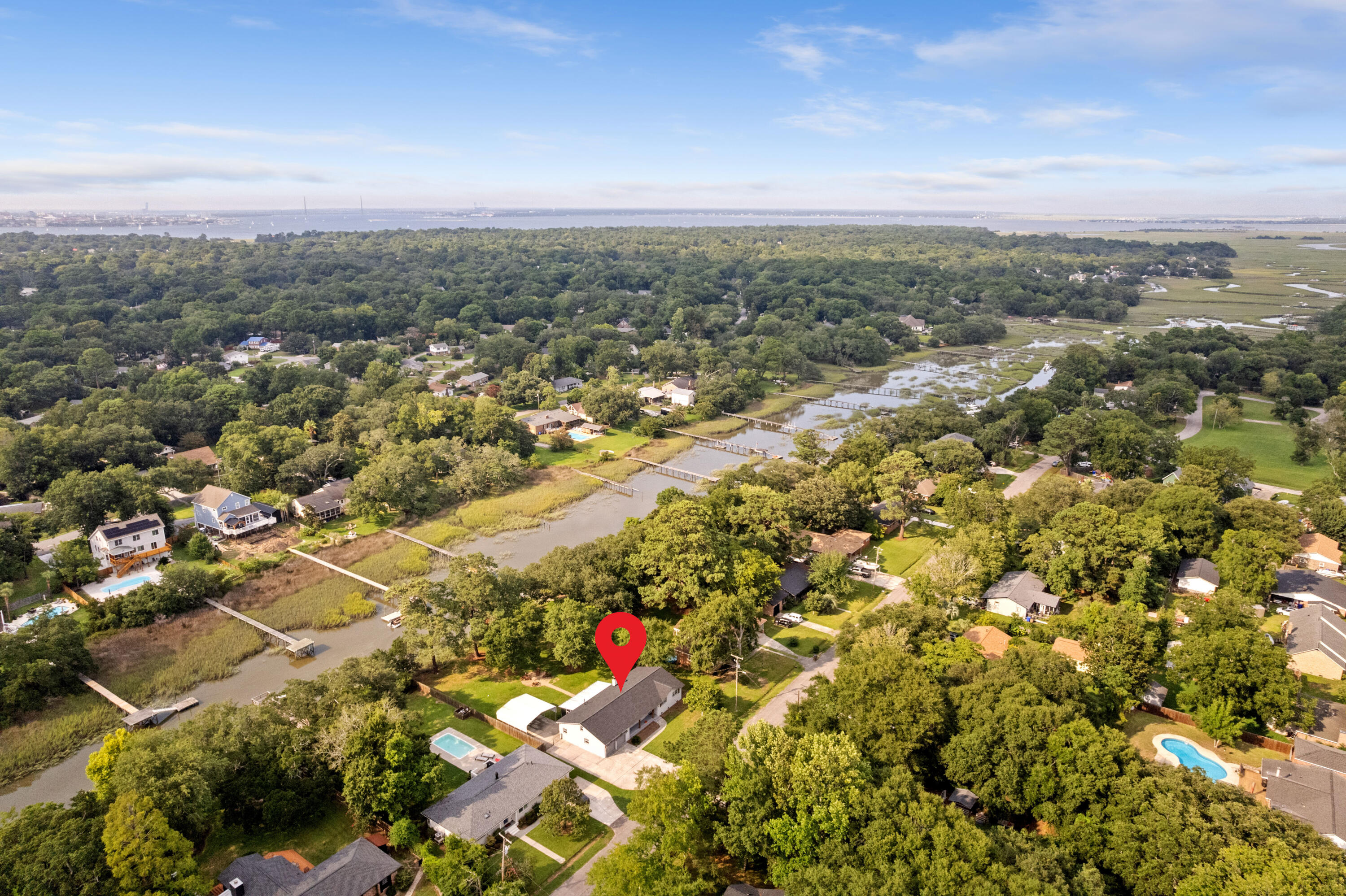 764 Creekside Drive
