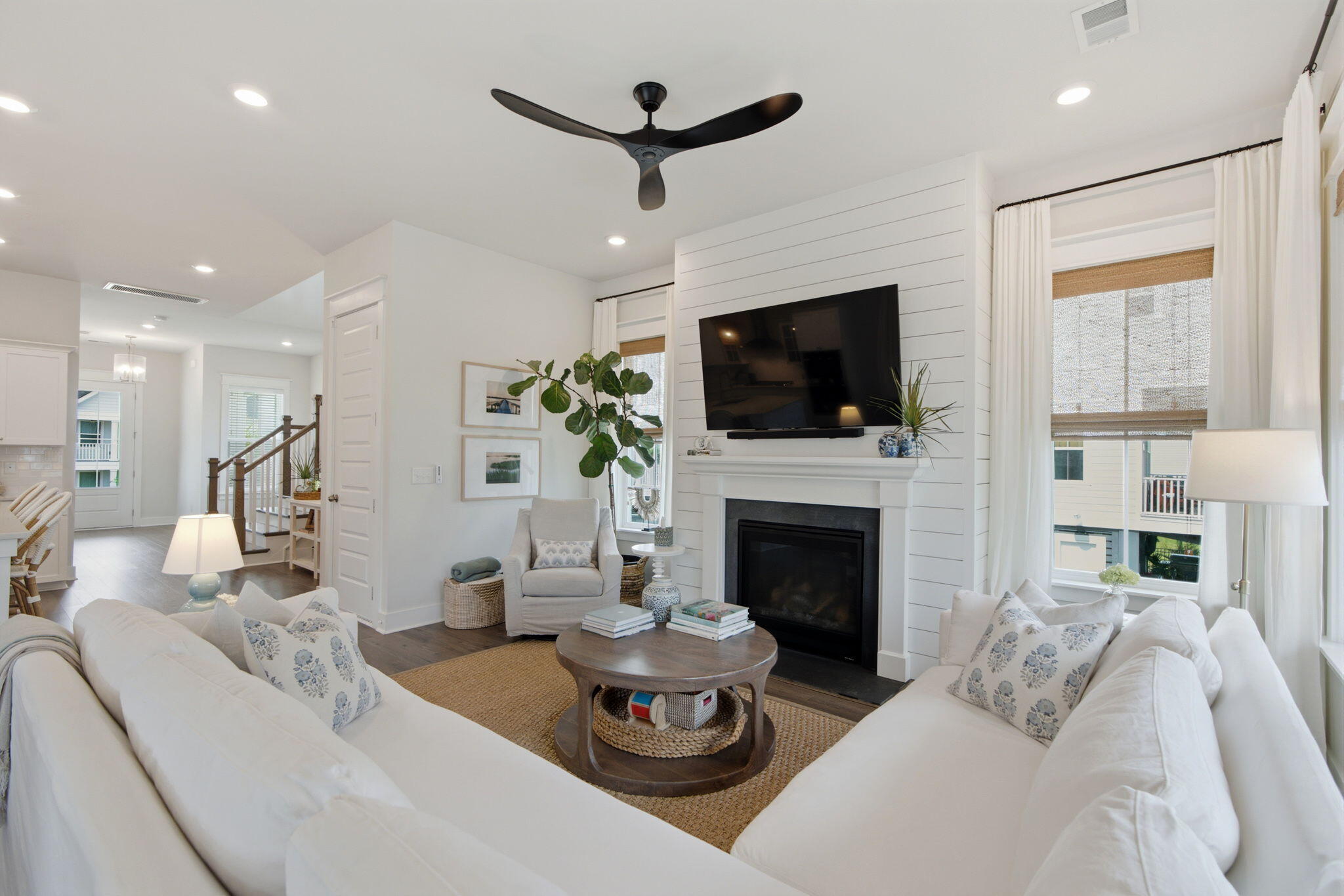 2746 Mcfadden Way