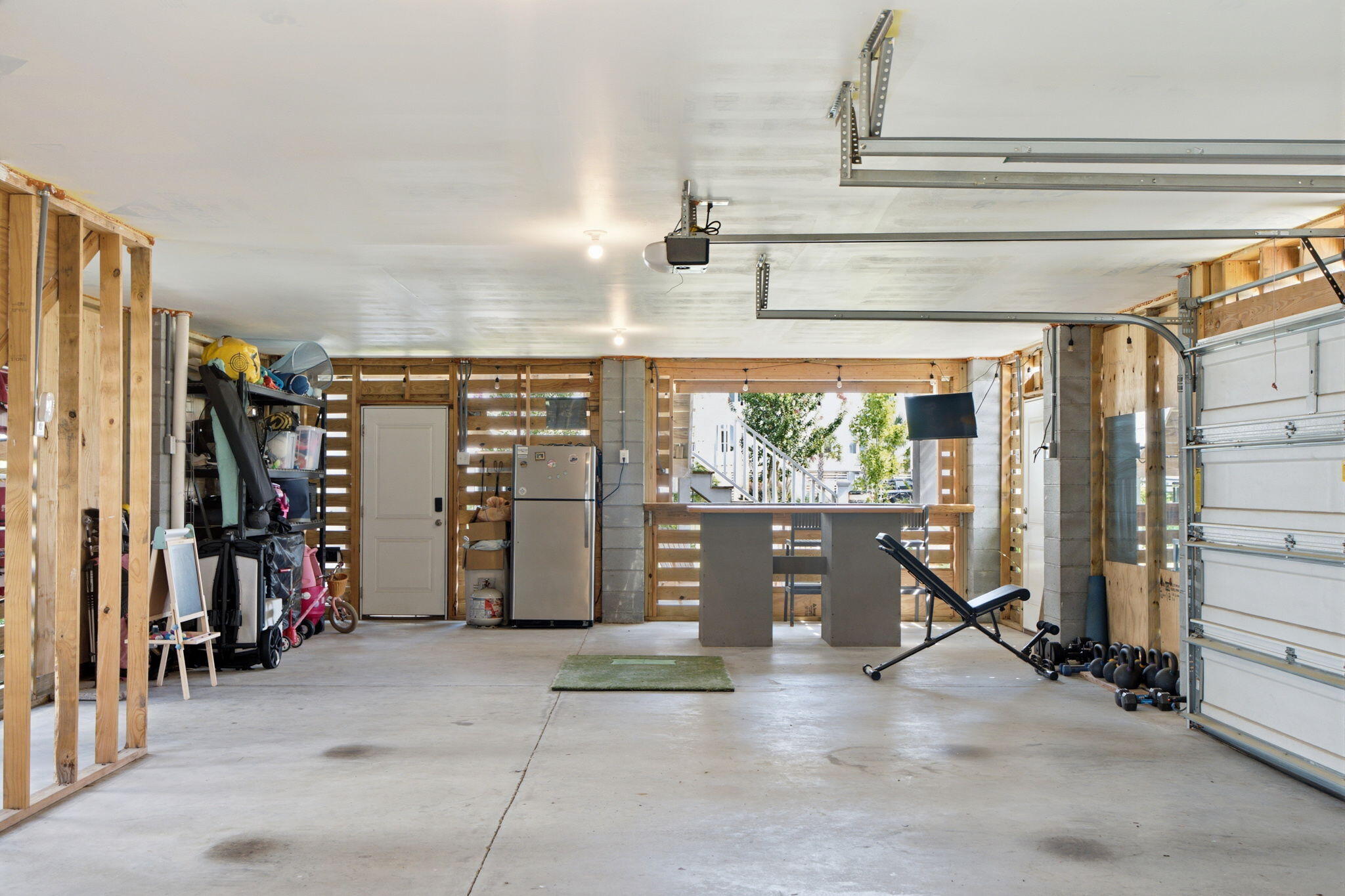 2746 Mcfadden Way