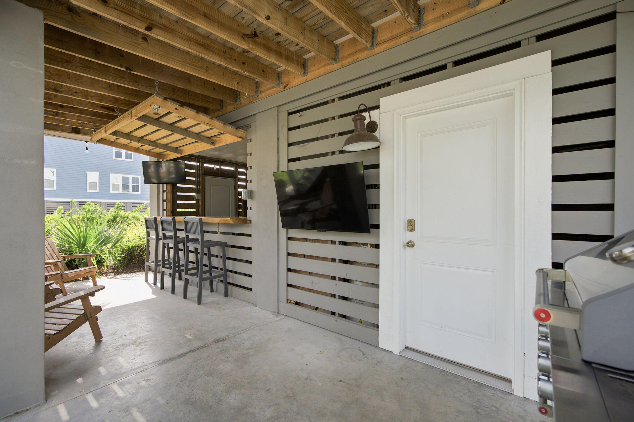 2746 Mcfadden Way