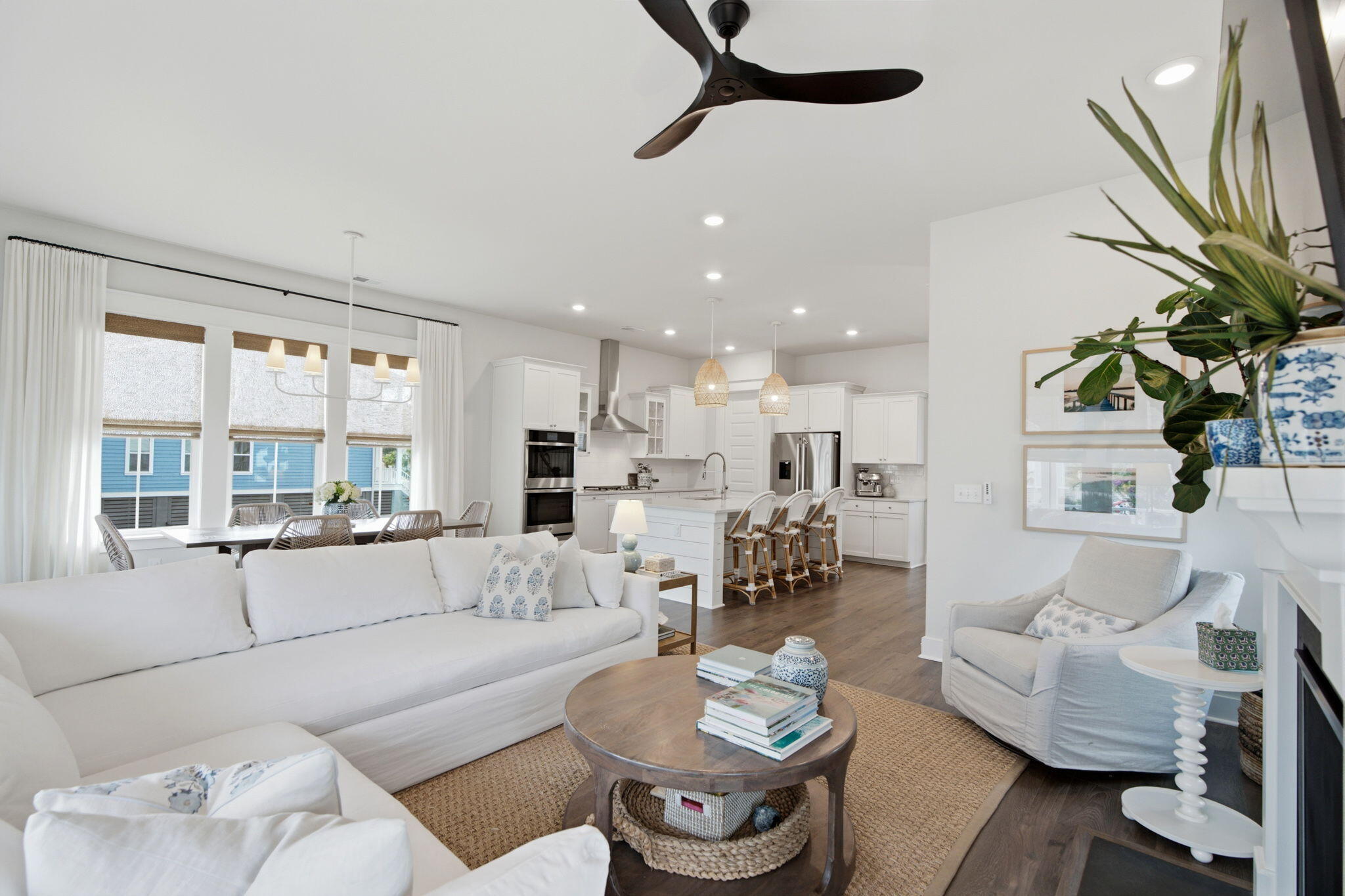2746 Mcfadden Way