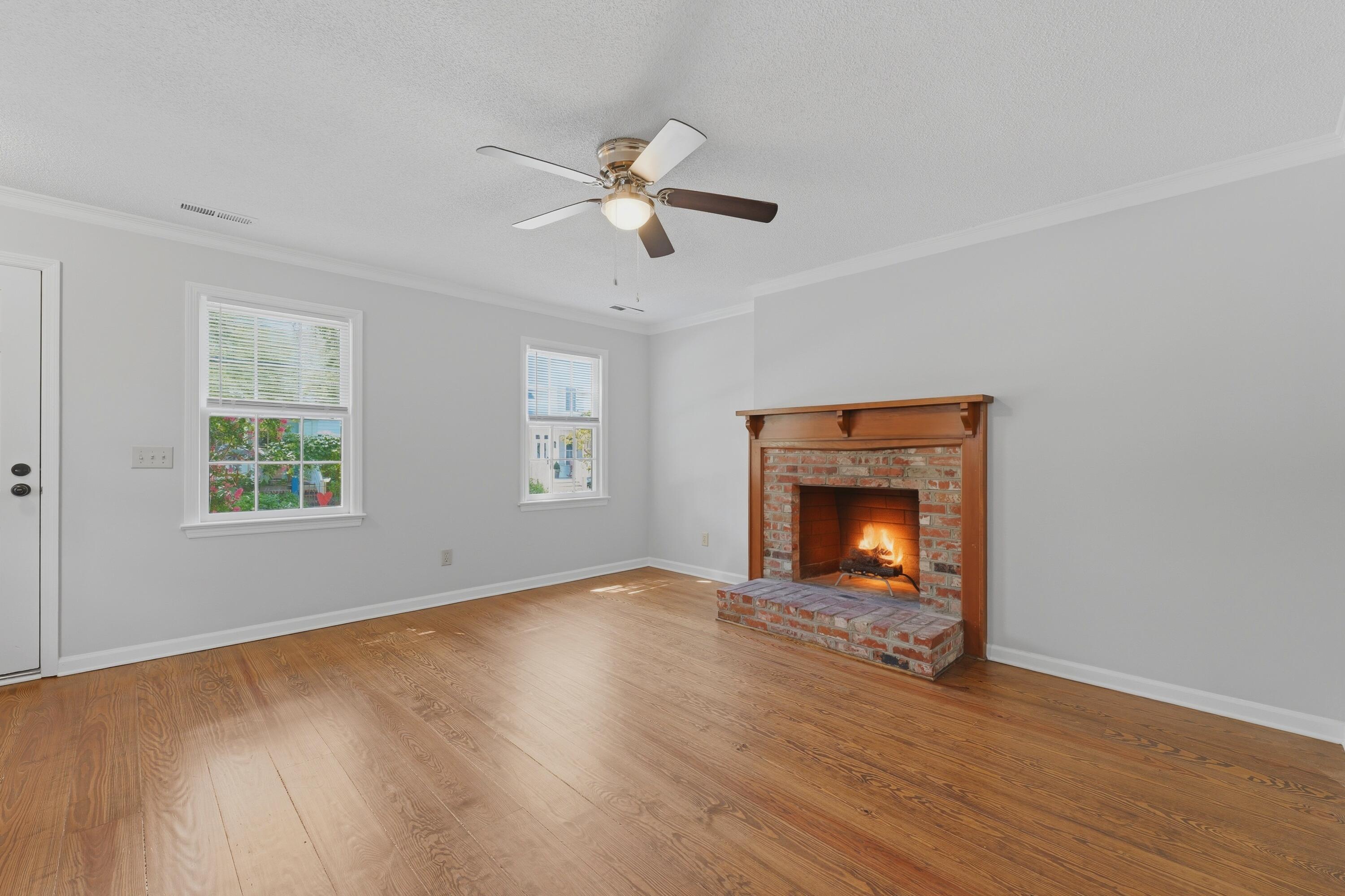 1530 Village Square # 2 Unit: #2