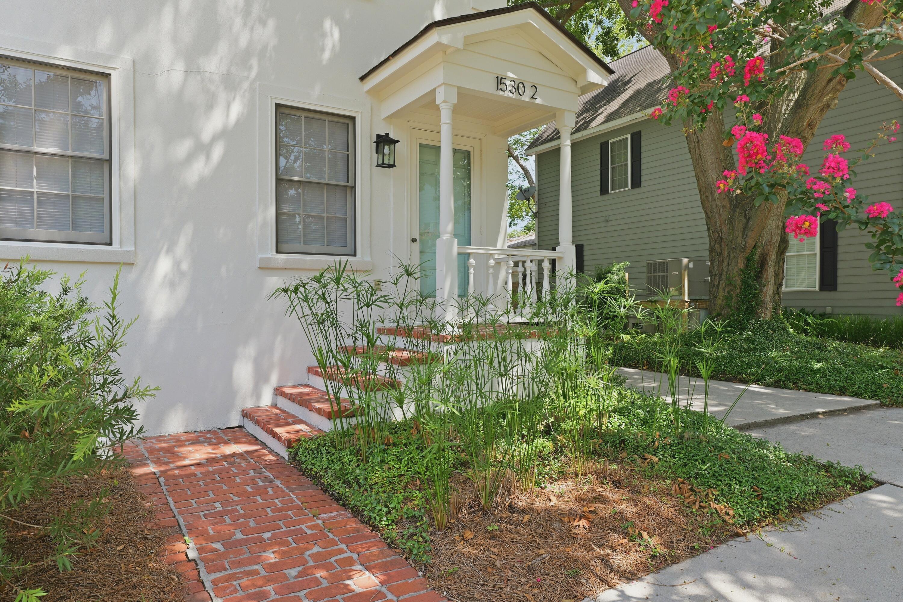 1530 Village Square # 2 Unit: #2