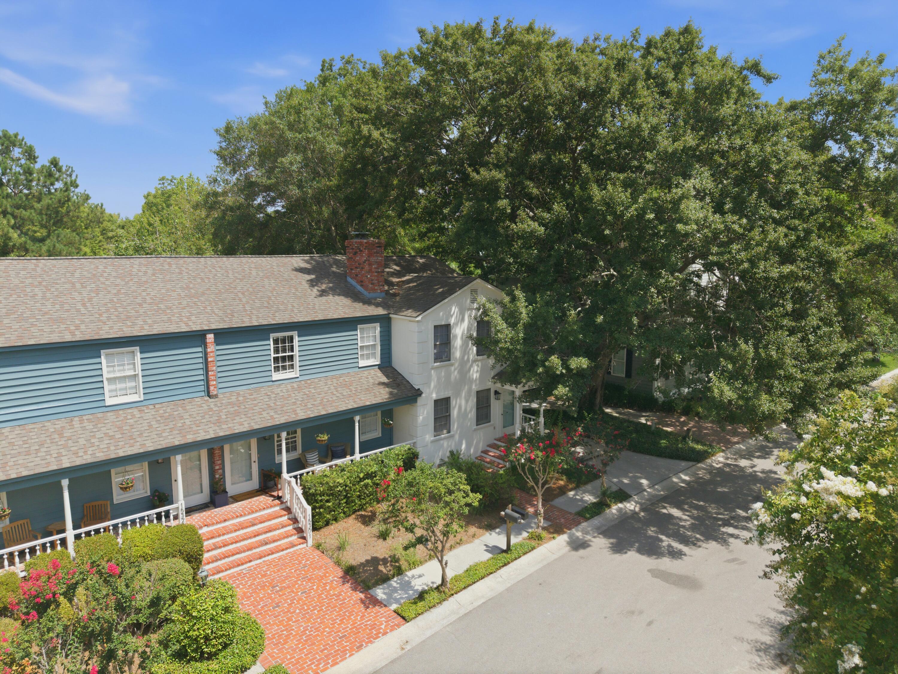 1530 Village Square # 2 Unit: #2