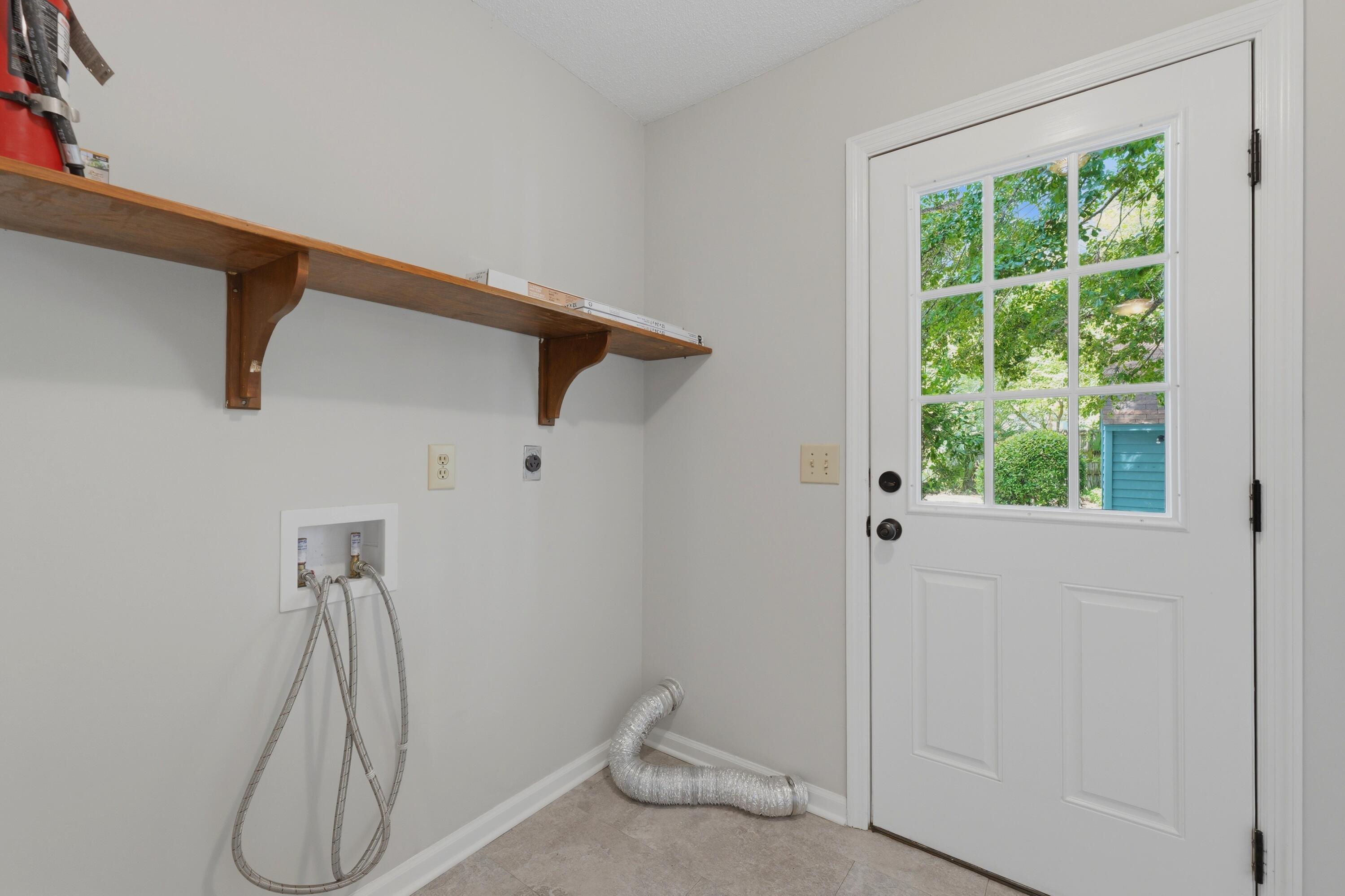 1530 Village Square # 2 Unit: #2