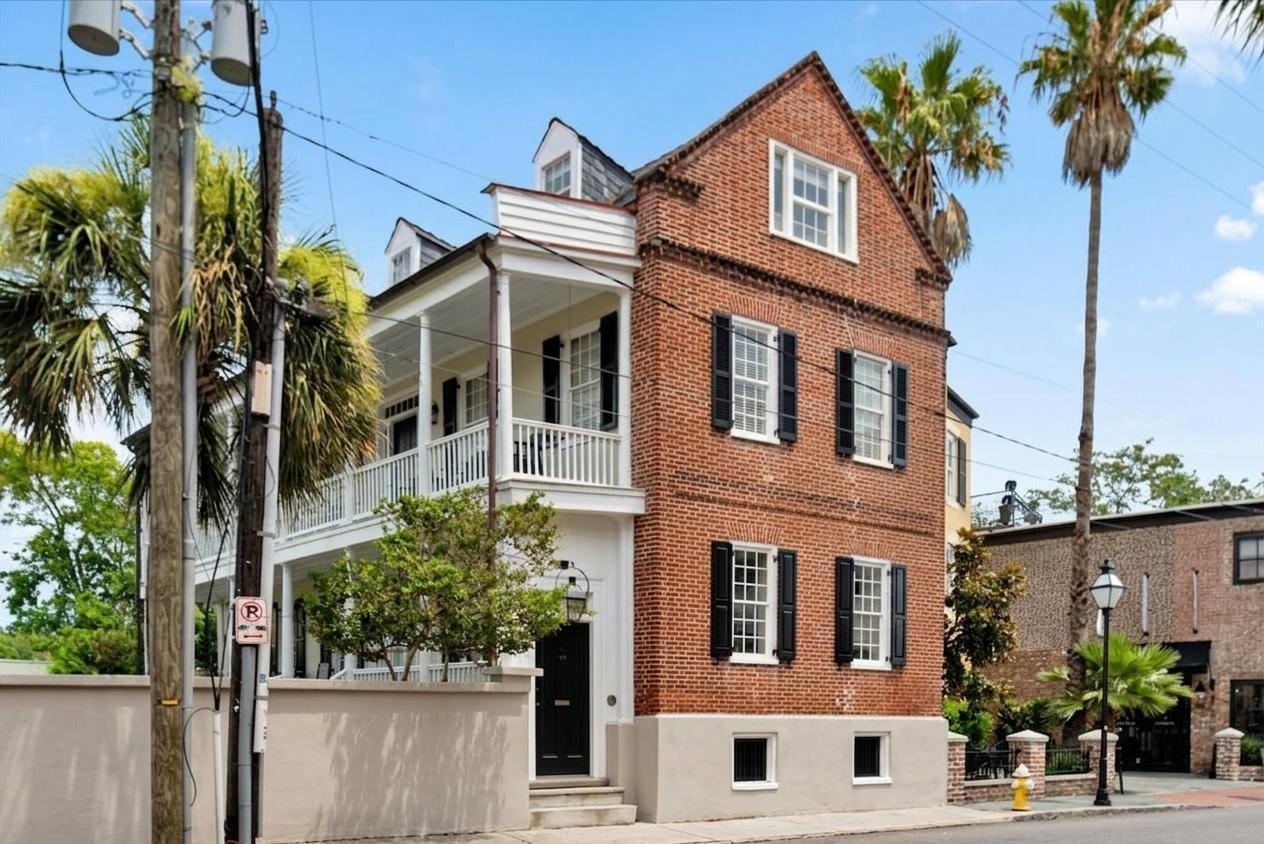 46 Pinckney Street