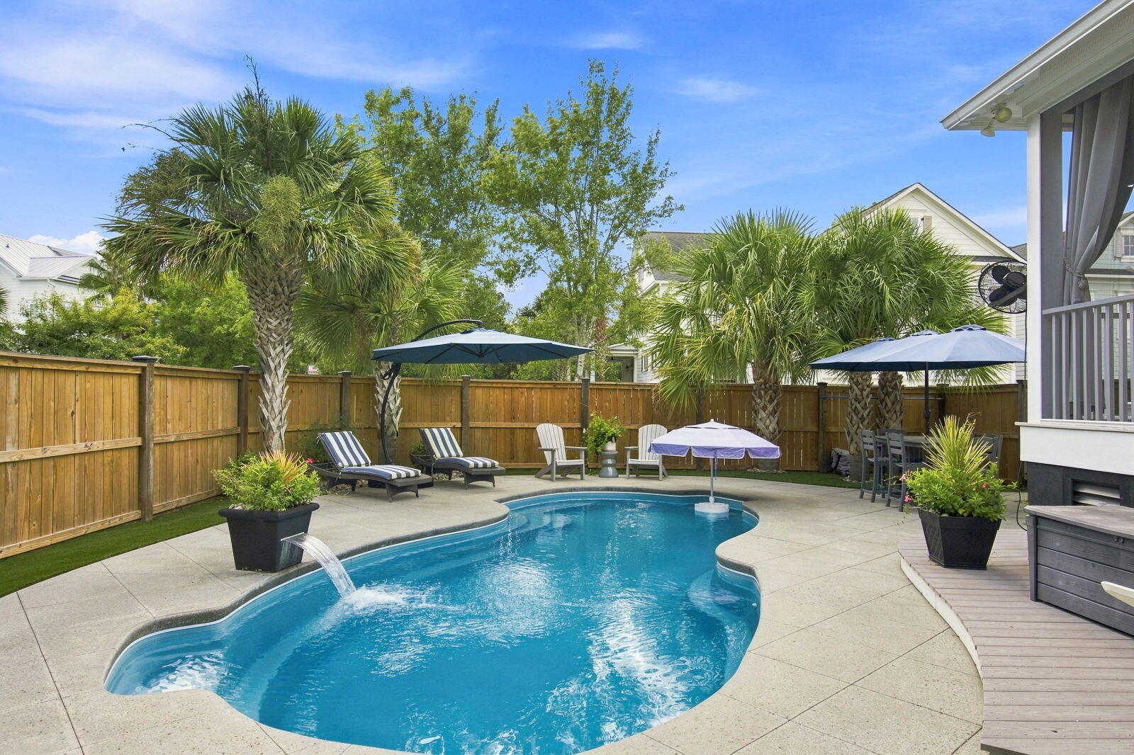 1723 Sailmaker Street