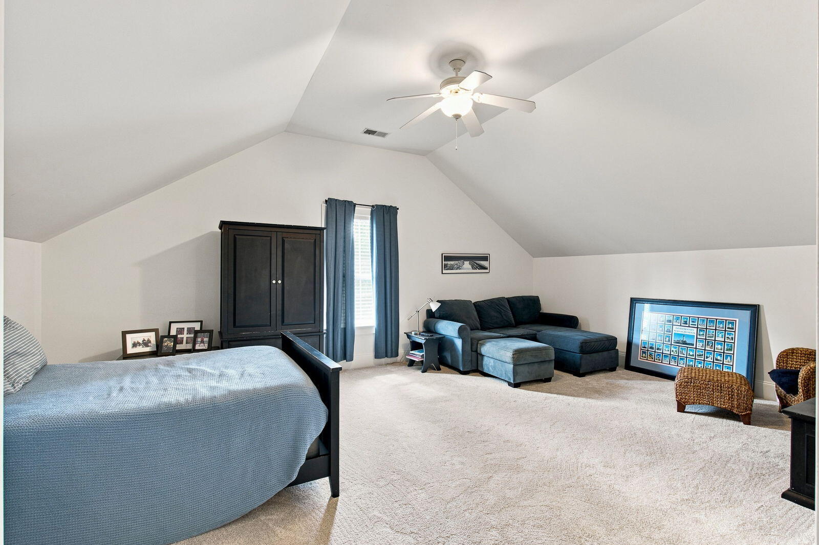 1723 Sailmaker Street