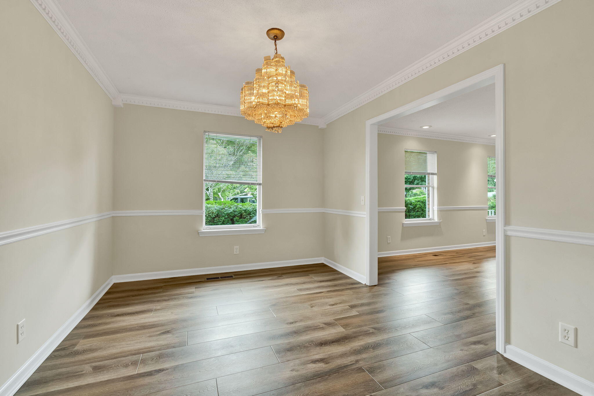 7104 Moreview Road