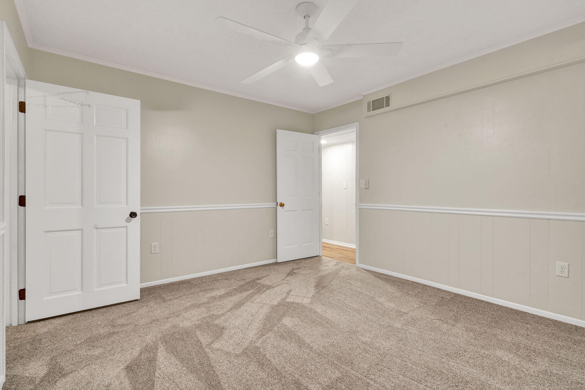 7104 Moreview Road