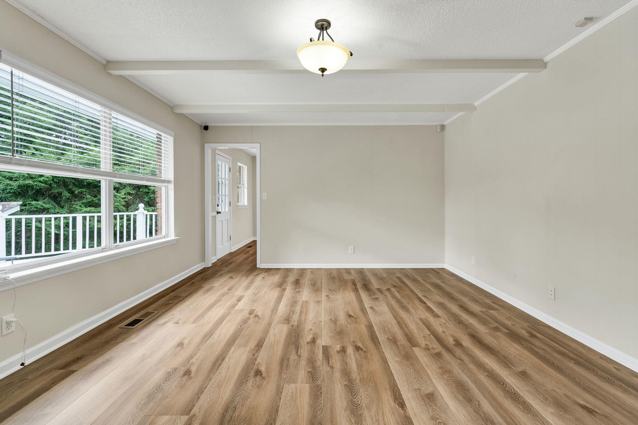 7104 Moreview Road