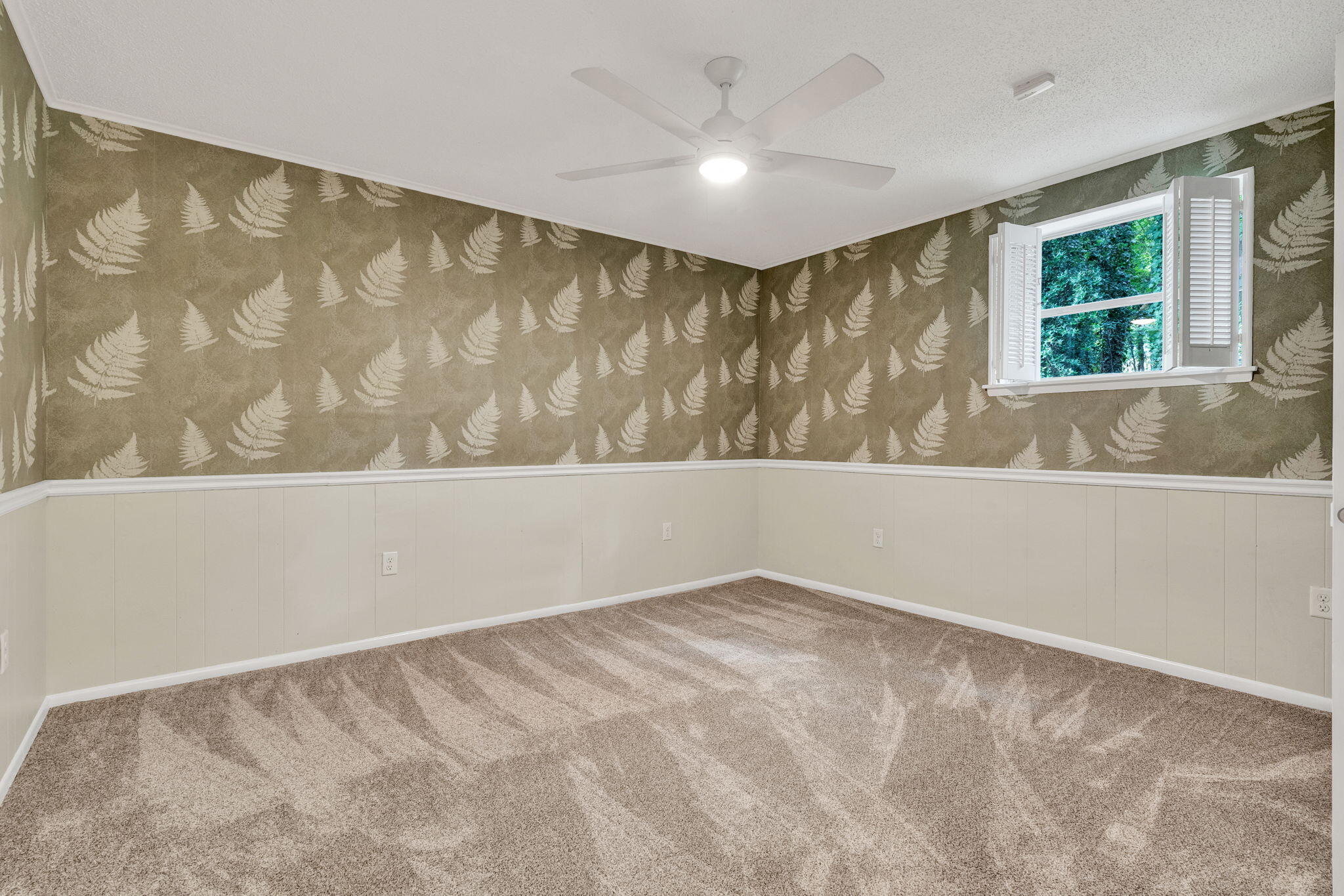 7104 Moreview Road