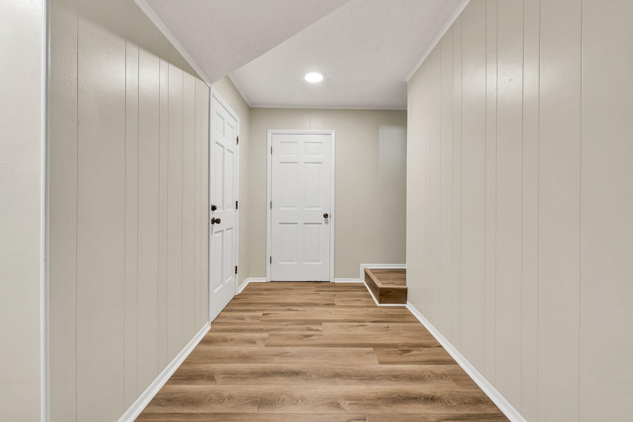 7104 Moreview Road