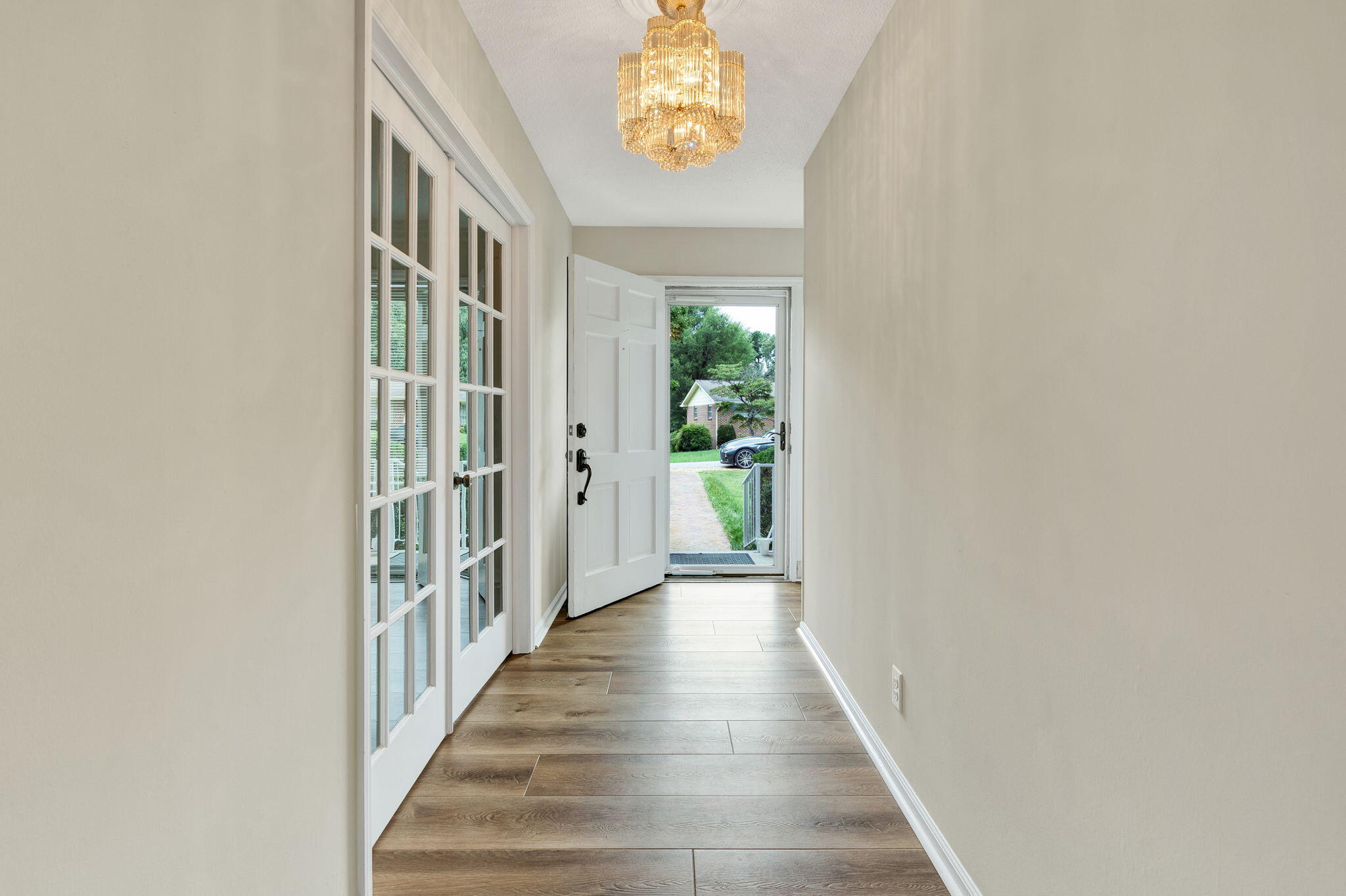7104 Moreview Road