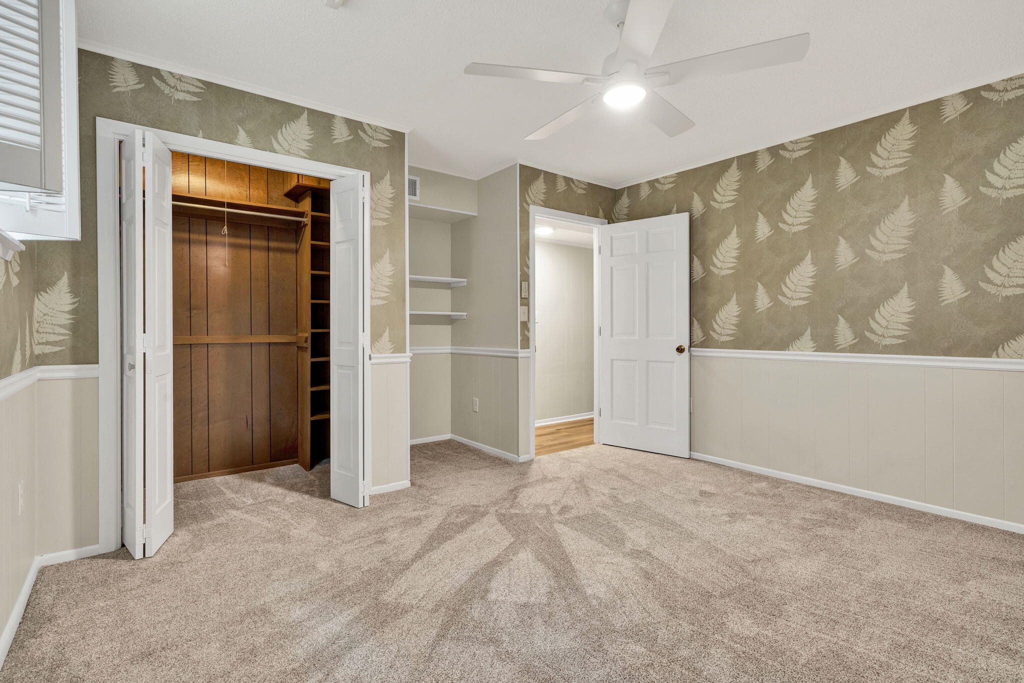 7104 Moreview Road