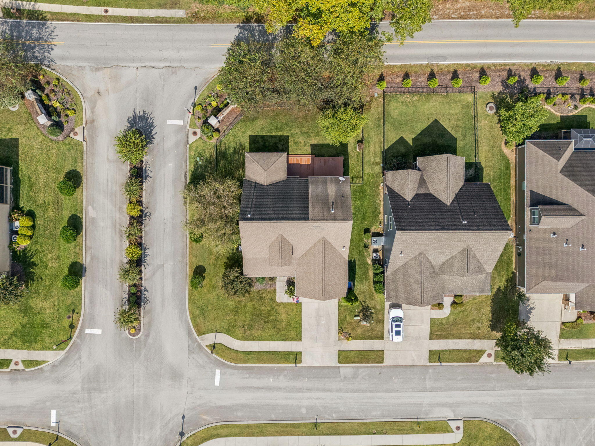 9507 Rookwood Circle