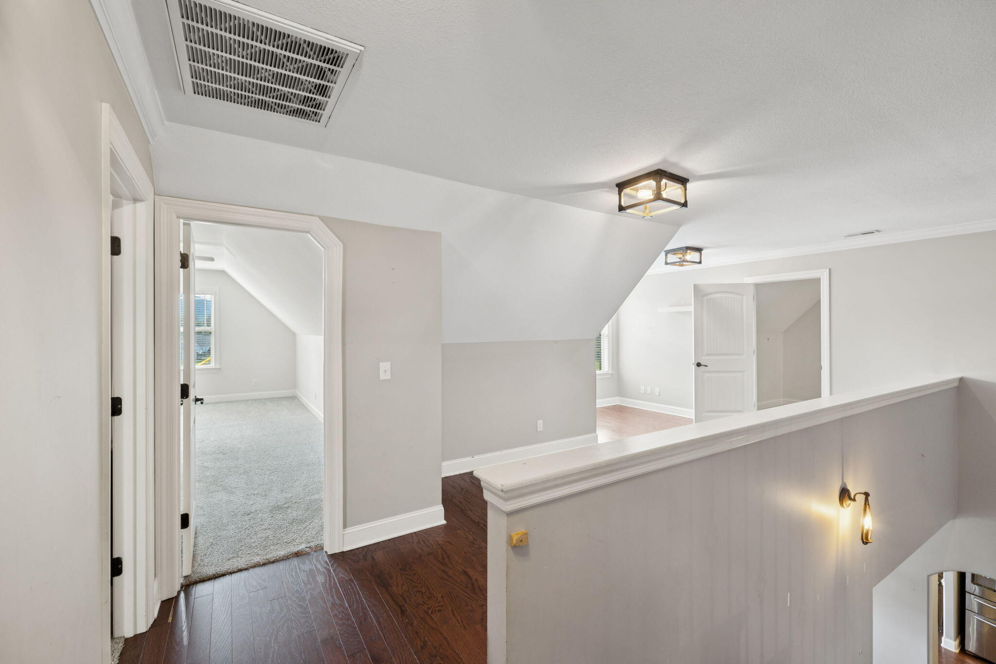 9507 Rookwood Circle