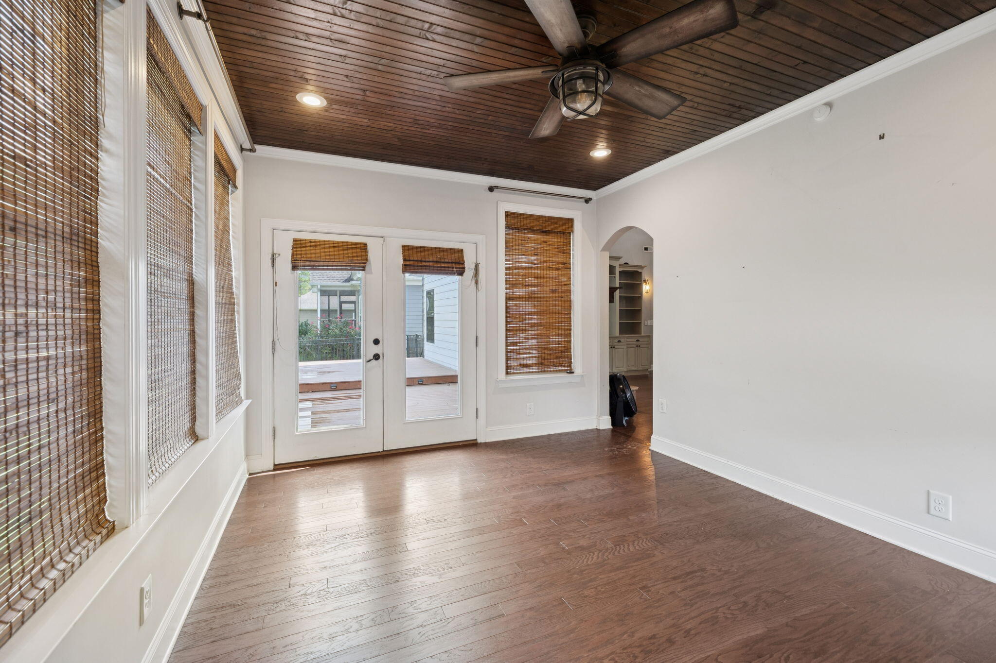 9507 Rookwood Circle