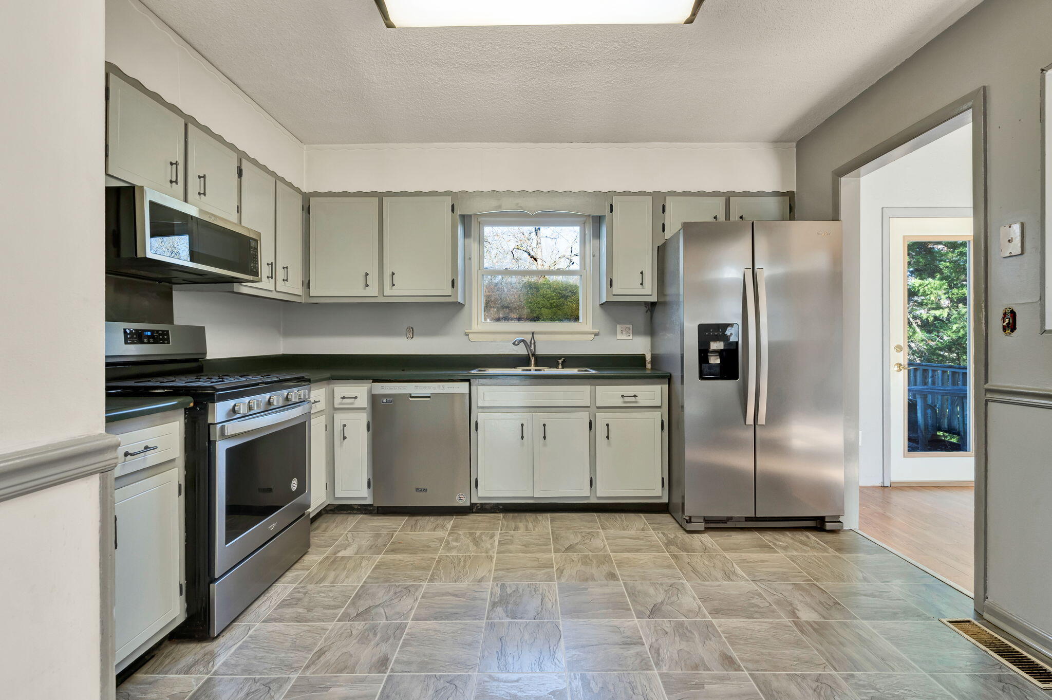 607 Mountain Wood Drive