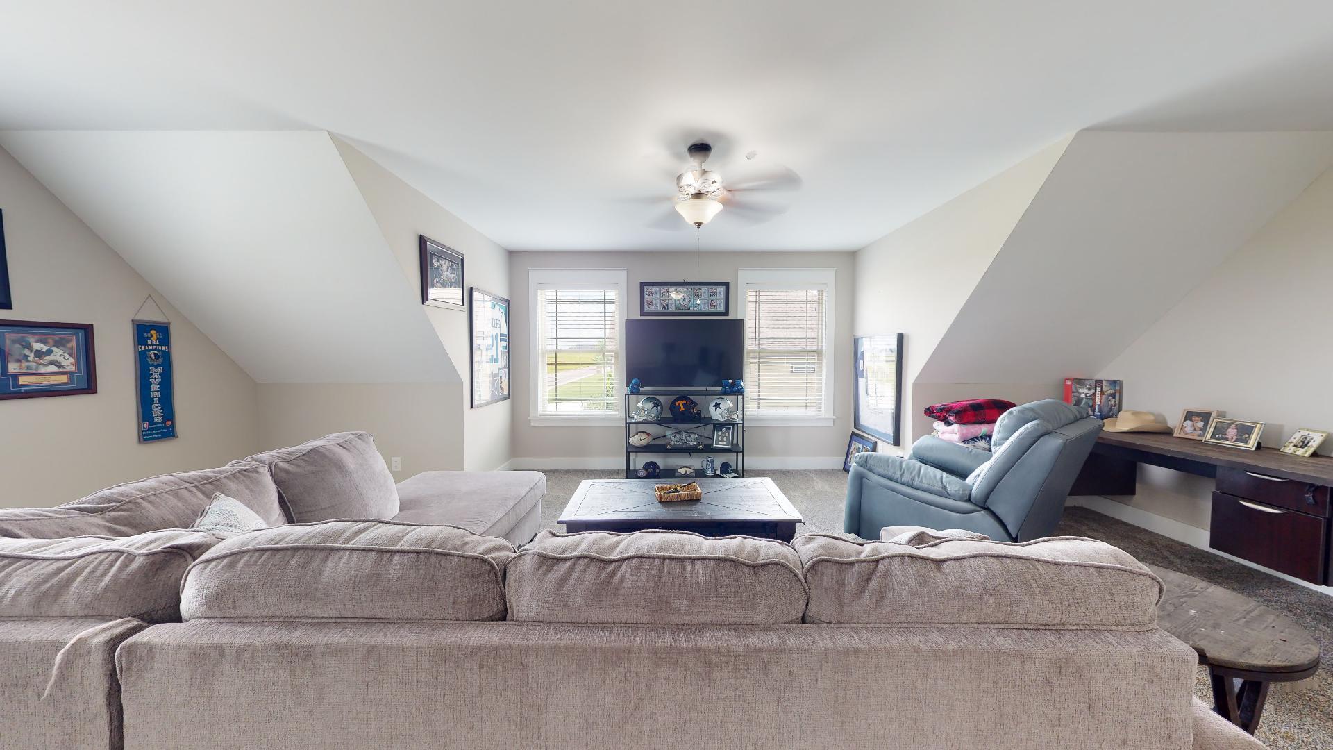 2171 Volunteer Drive SW