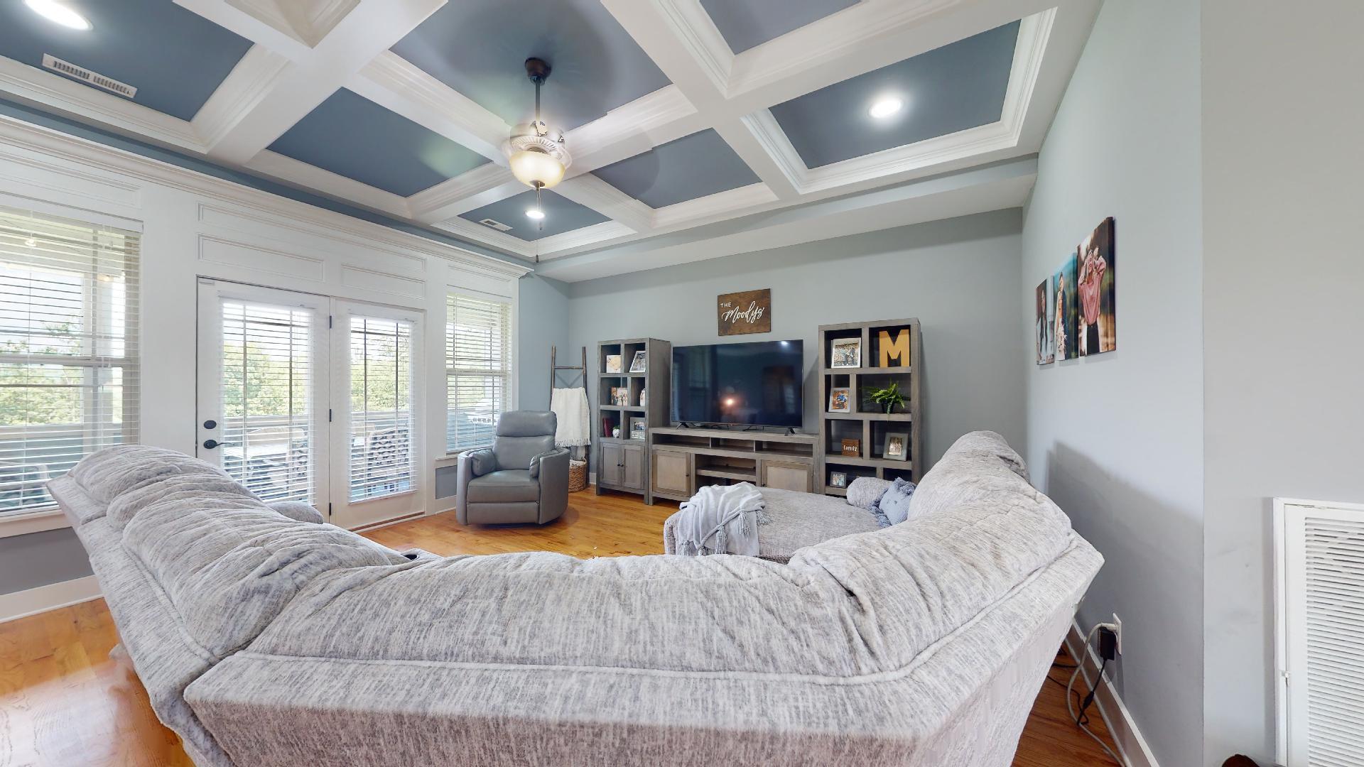 2171 Volunteer Drive SW