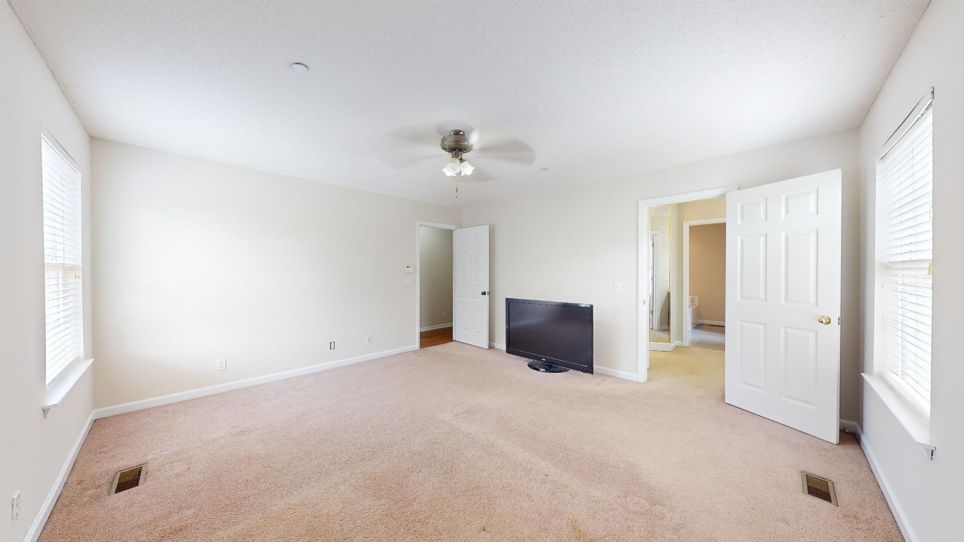 126 Ocoee Hills Drive NE