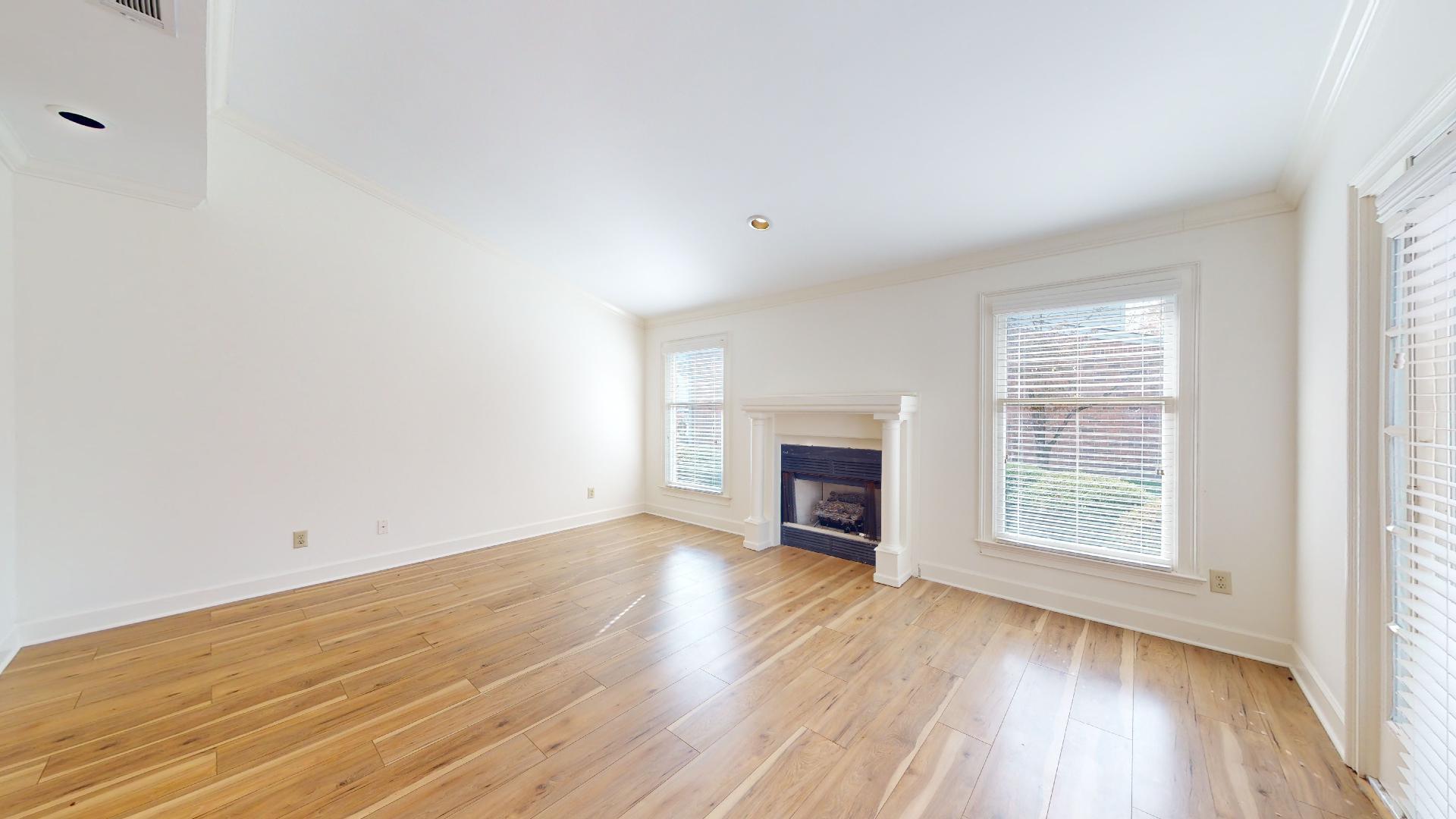15 Acorn Lane NE