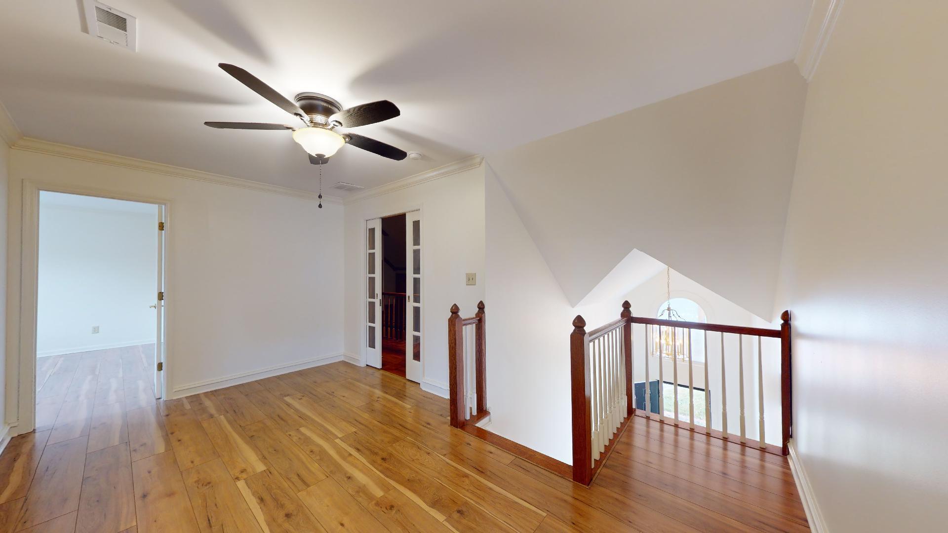 15 Acorn Lane NE