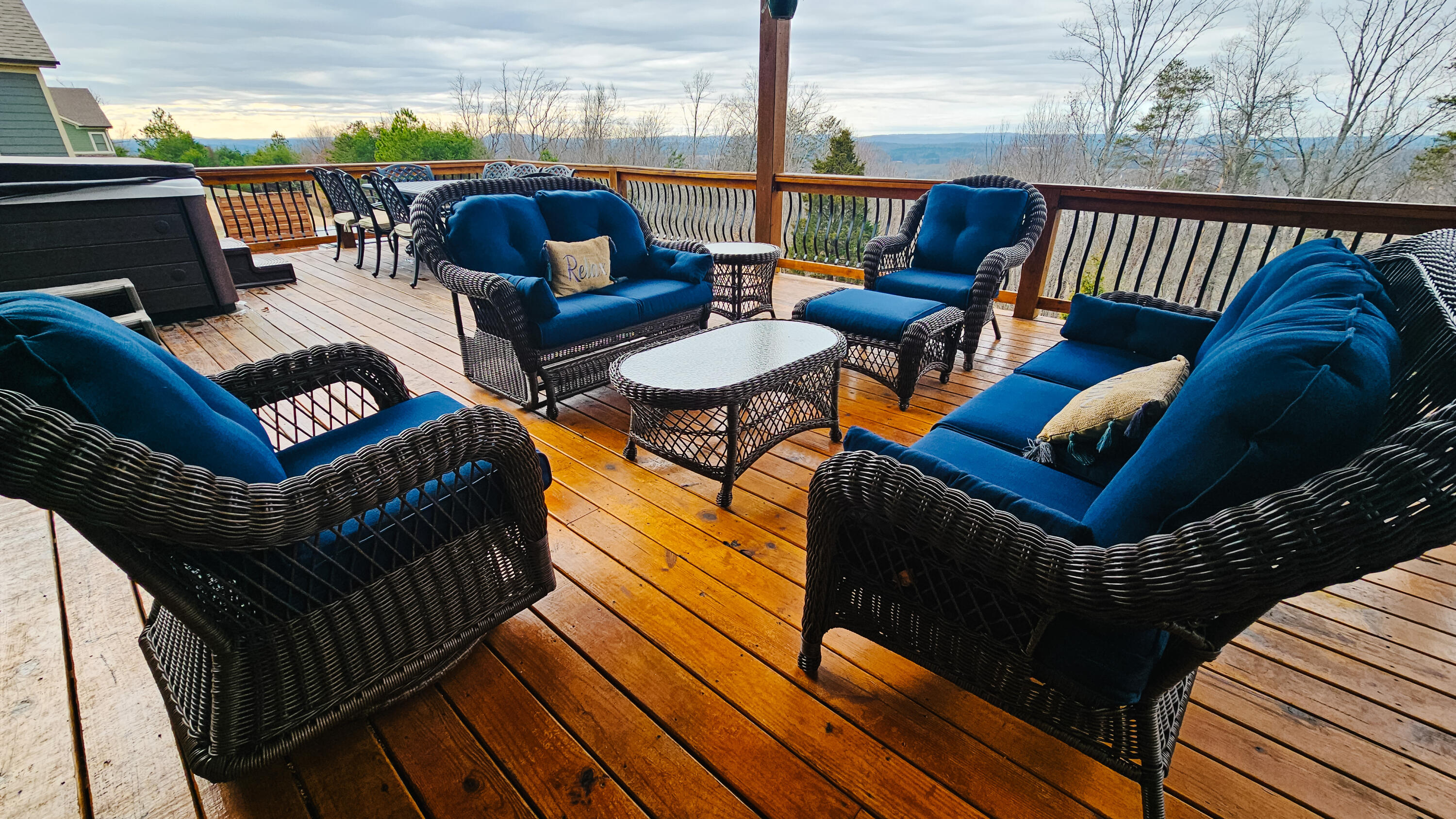 2111 Volunteer Drive SW