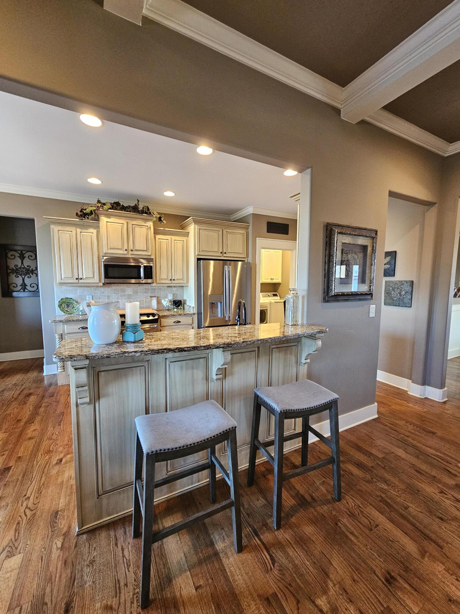 2111 Volunteer Drive SW